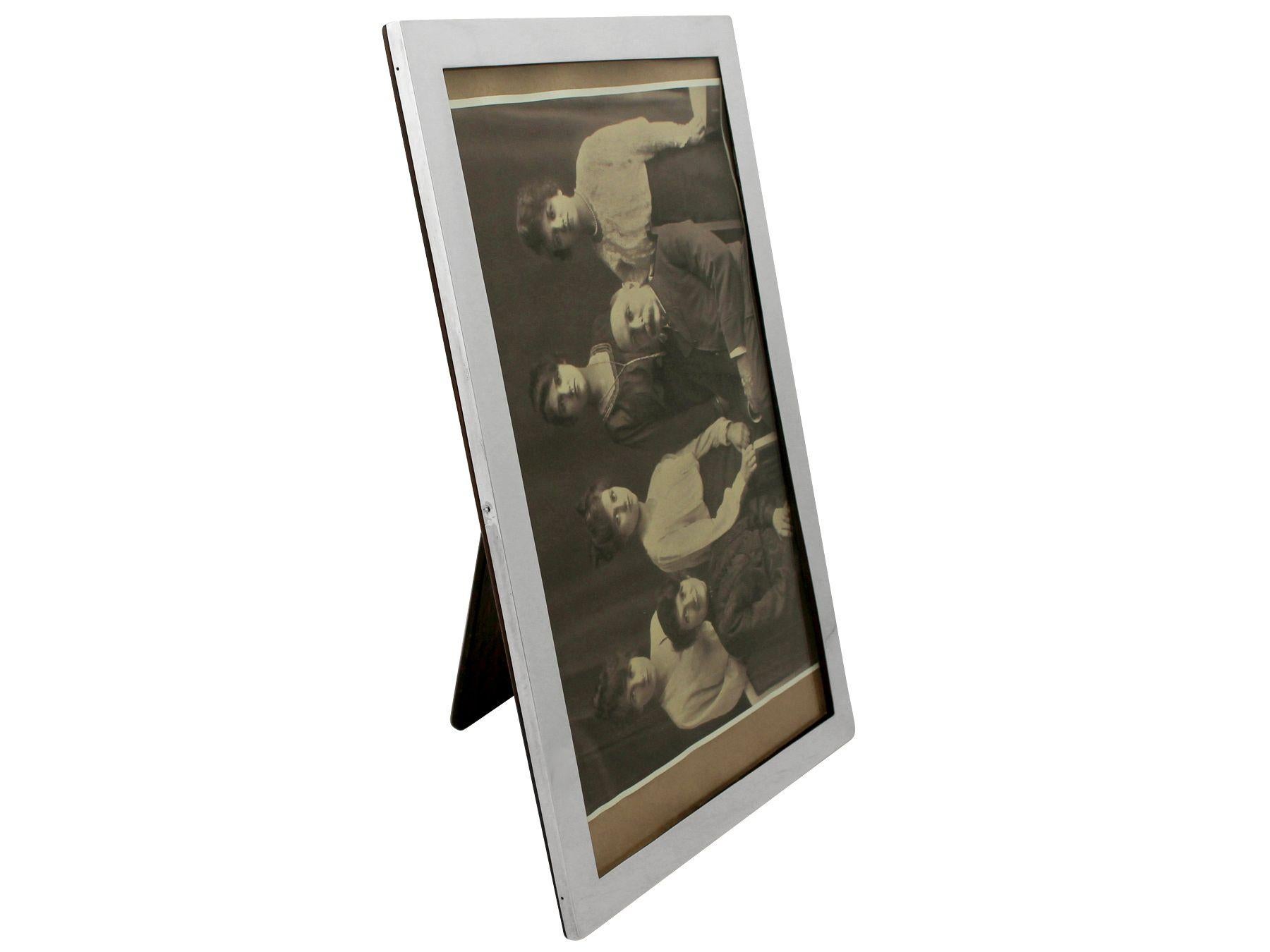 Other 1920s Sterling Silver Photograph Frame For Sale