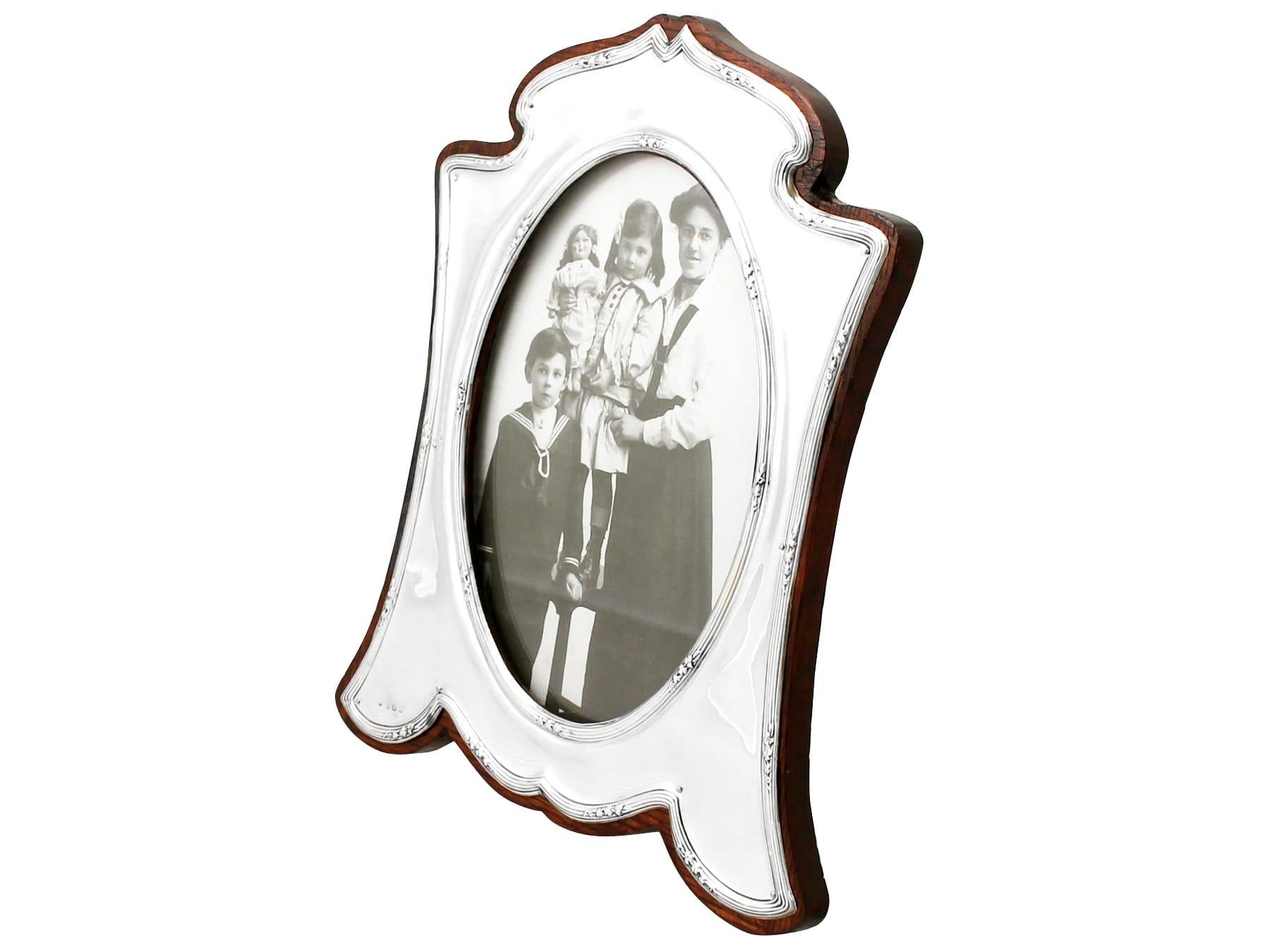 English Antique George V Sterling Silver Photograph Frame (1910) For Sale