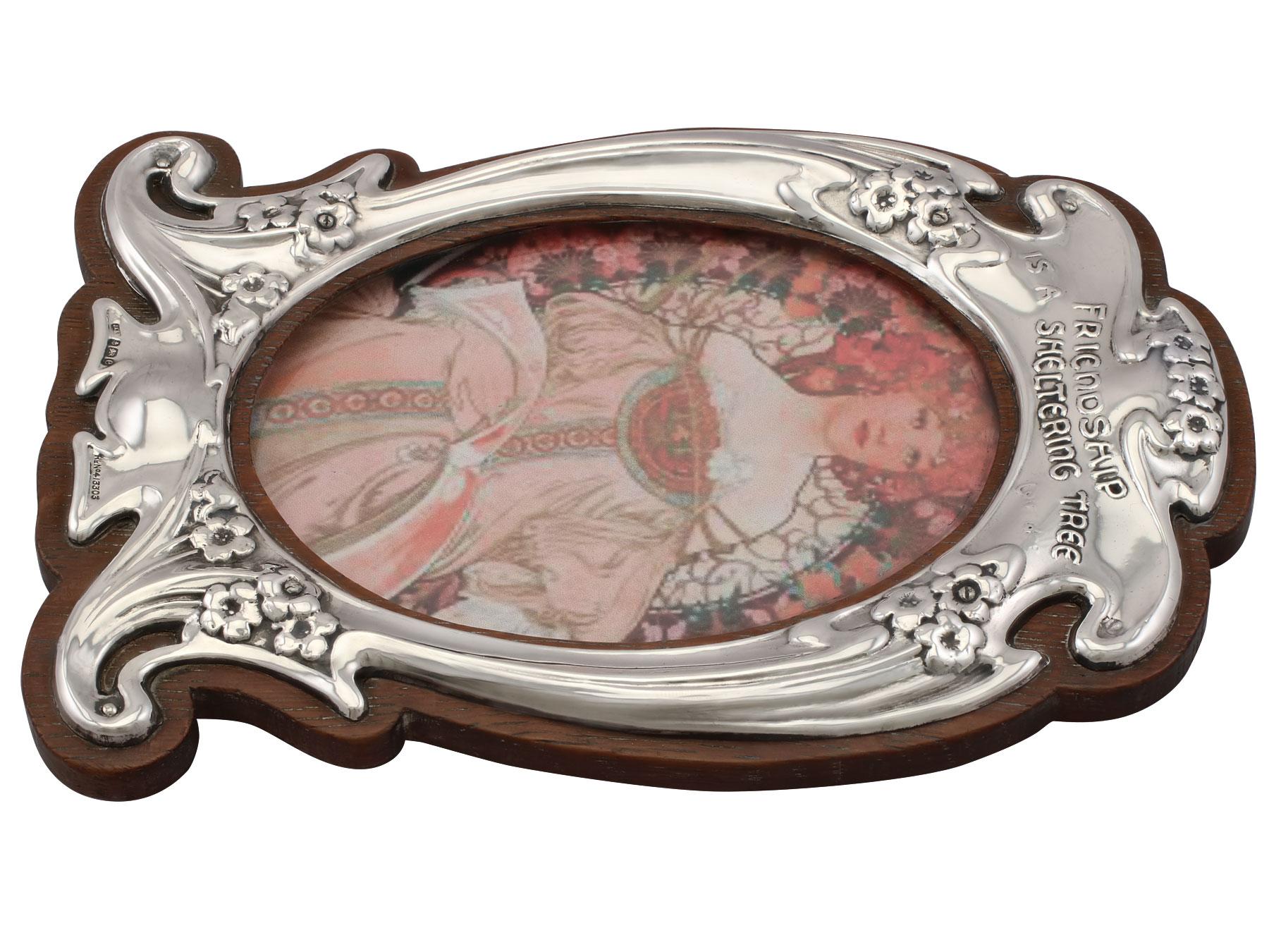 Art Nouveau Style Sterling Silver Photograph Frame For Sale 1