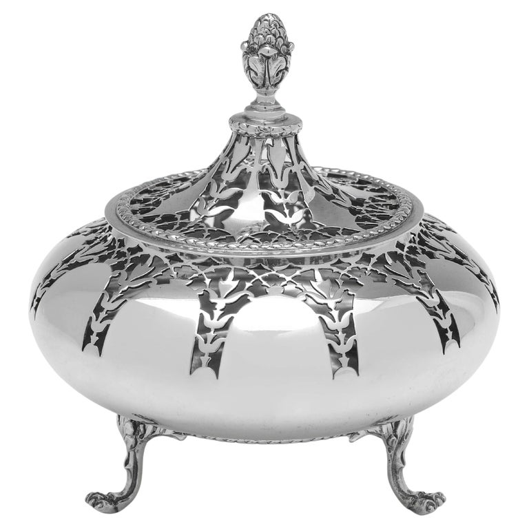 Antique Sterling Silver Potpourri Holder Hallmarked in Birmingham in