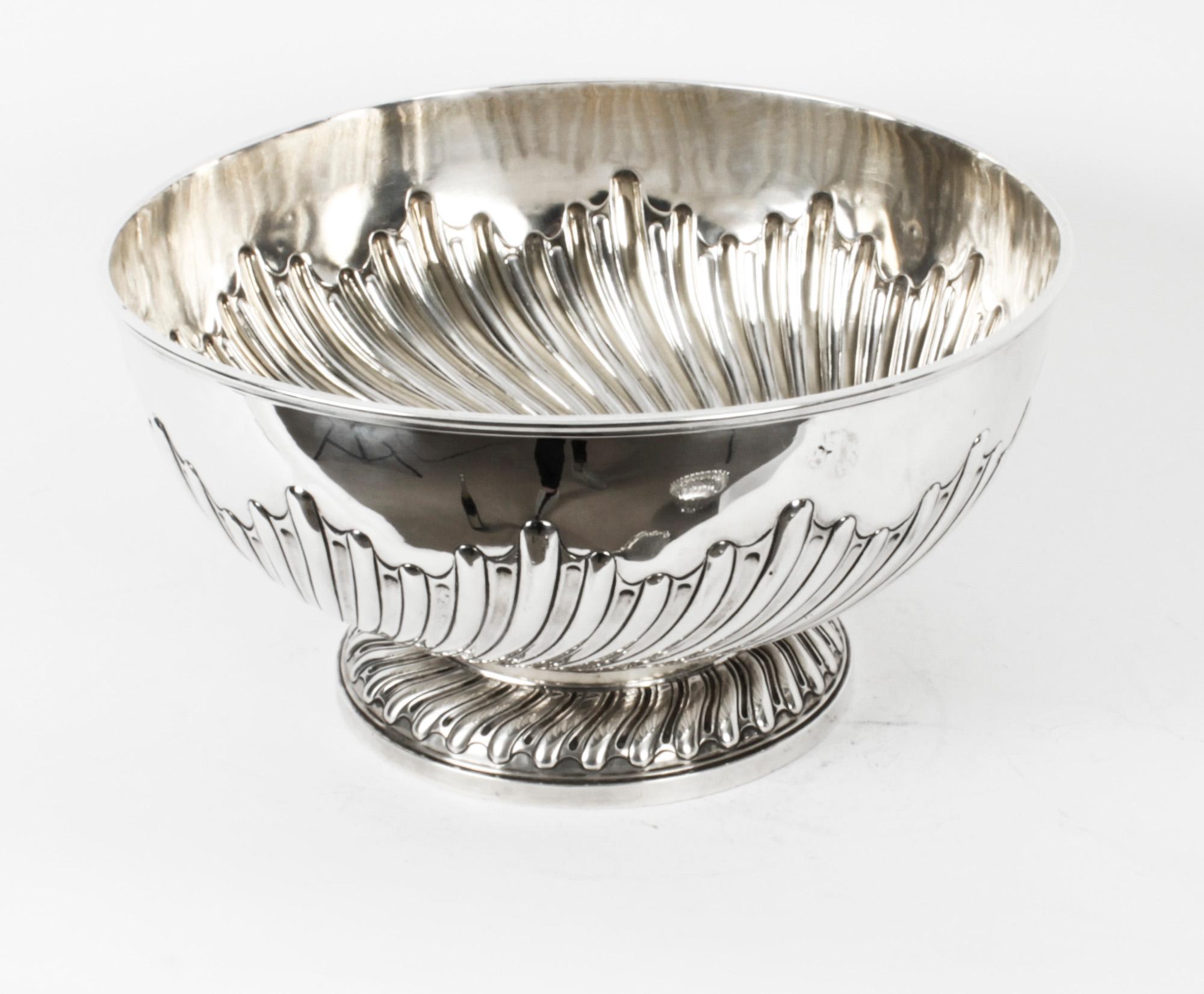 British Antique Sterling Silver Punch Bowl Walter Barnard 1892 19th C For Sale