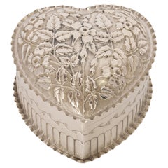 Antique Sterling Silver Repousse Heart Trinket Jewelry Box William Hutton London