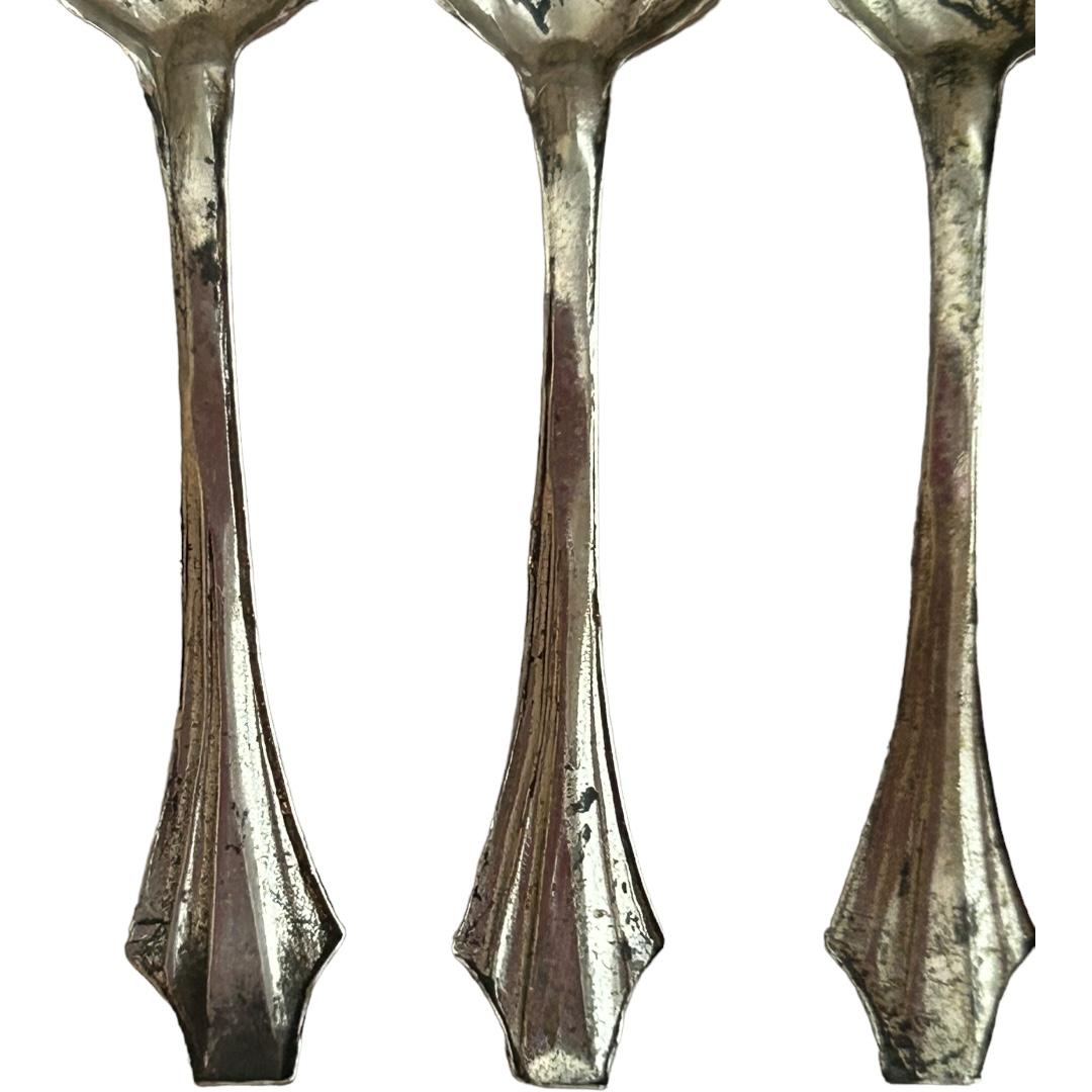 20th Century Antique Sterling Silver Ruffled Shell Pattern Salt Spoons ~ 6 For Sale