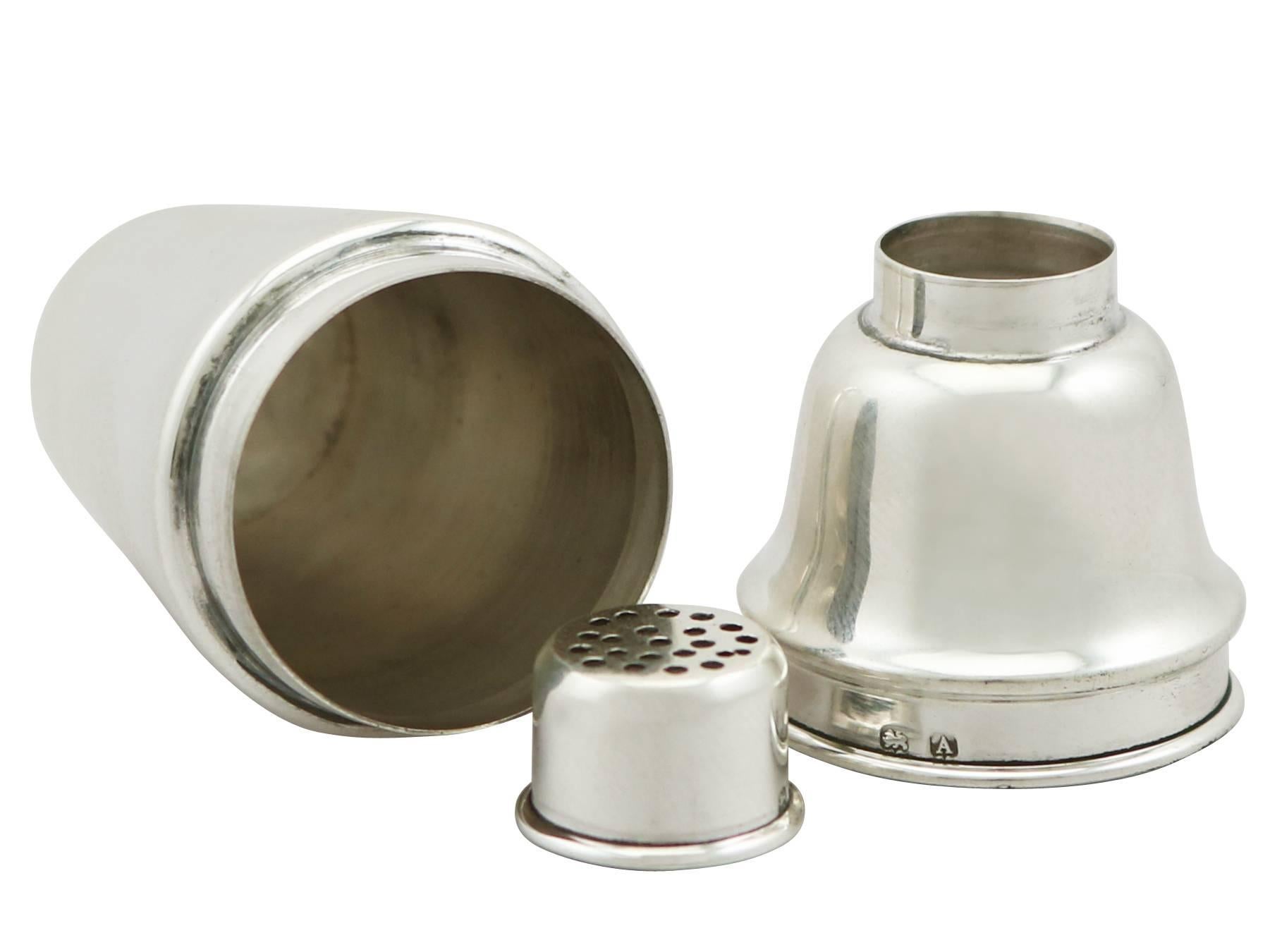 Early 20th Century Antique Sterling Silver Salt and Pepper Set by Levi & Salaman