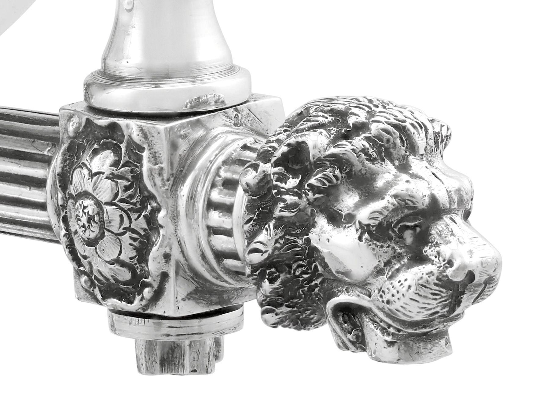 Samovar ancien en argent sterling de style Régence par Paul Storr en vente 4