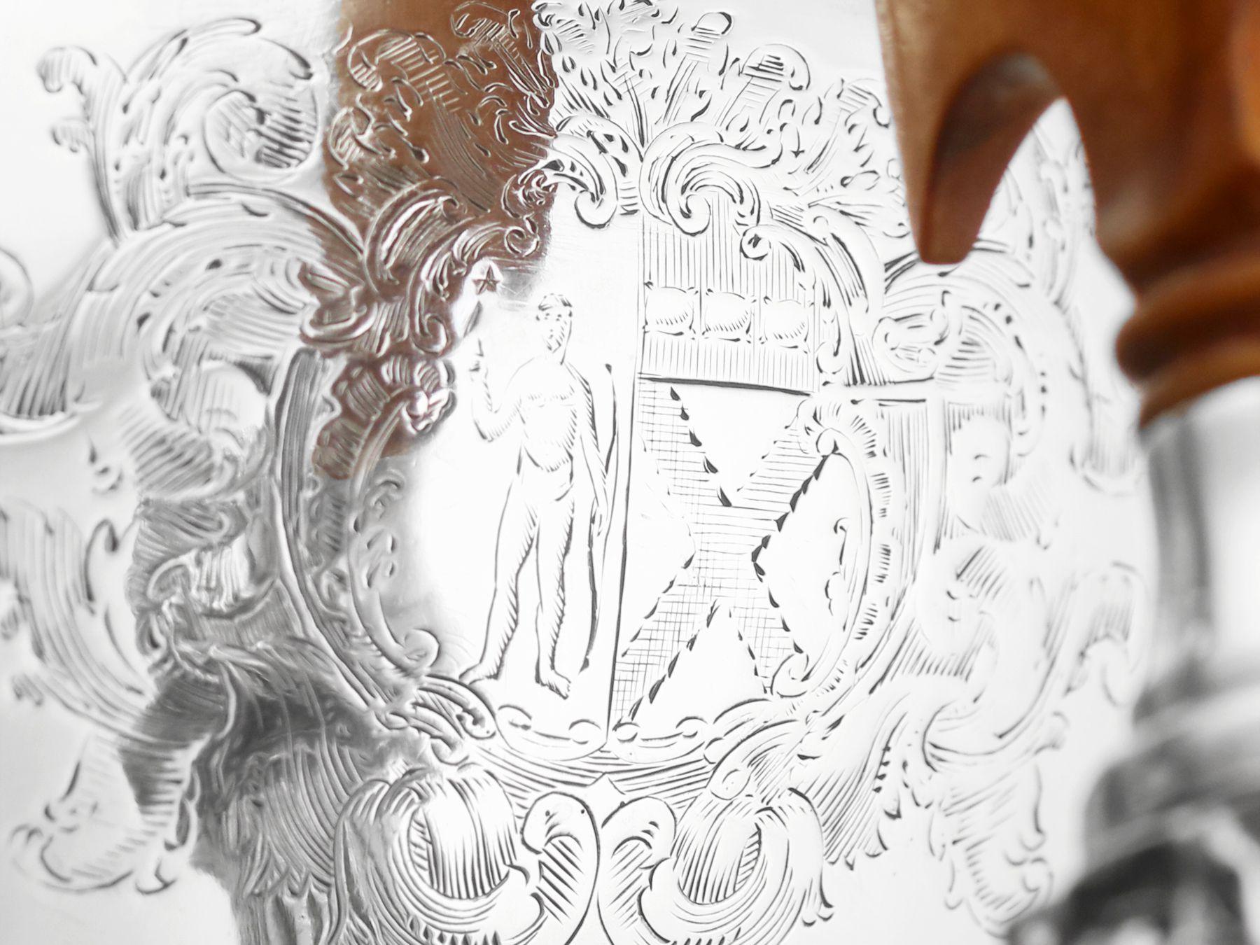 Samovar ancien en argent sterling de style Régence par Paul Storr en vente 7