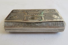 Caja de rapé antigua de plata de ley Estilo Imperio Motivo floral