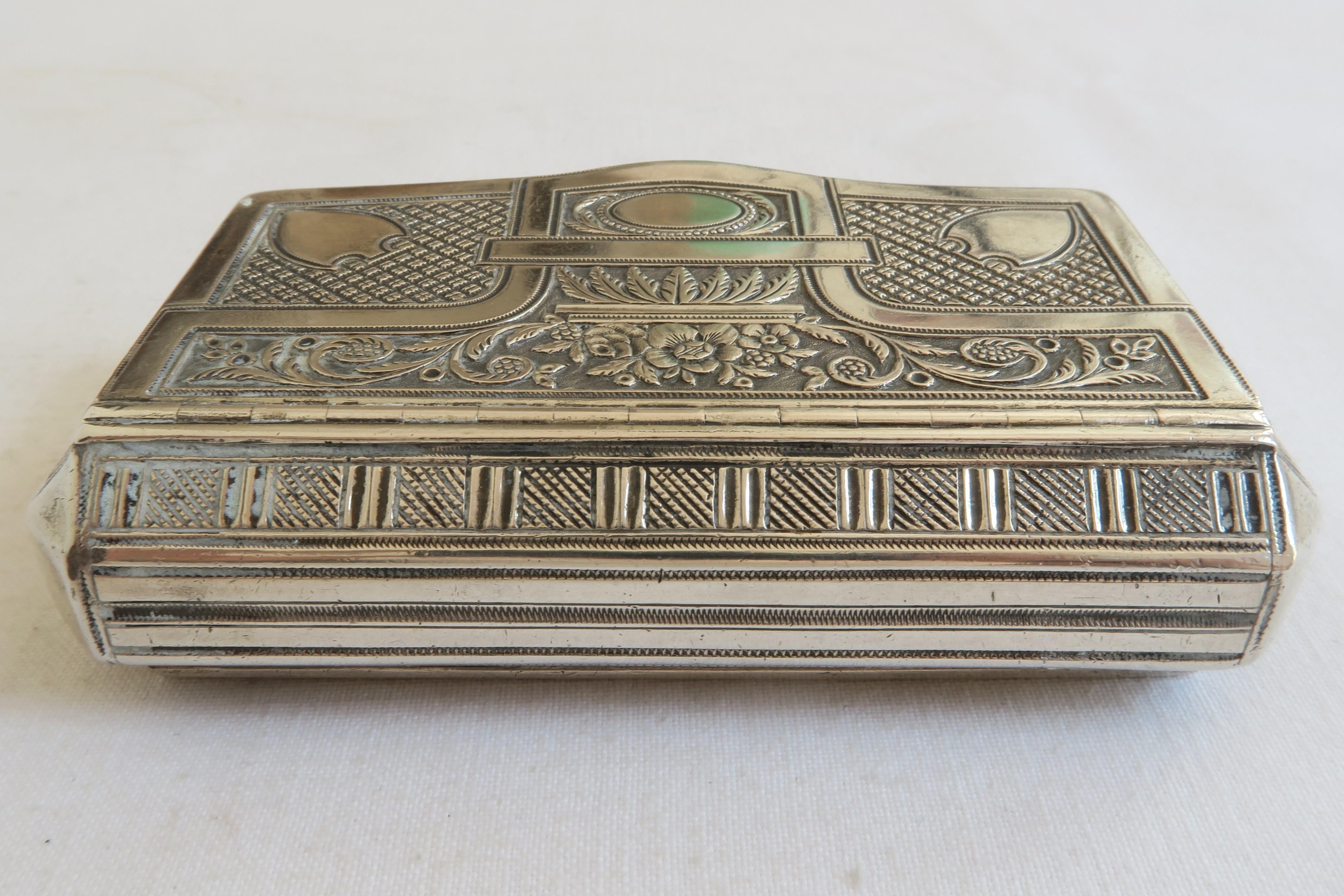 Hand-Crafted Antique Sterling Silver Snuff Box Empire Style Floral Motif For Sale