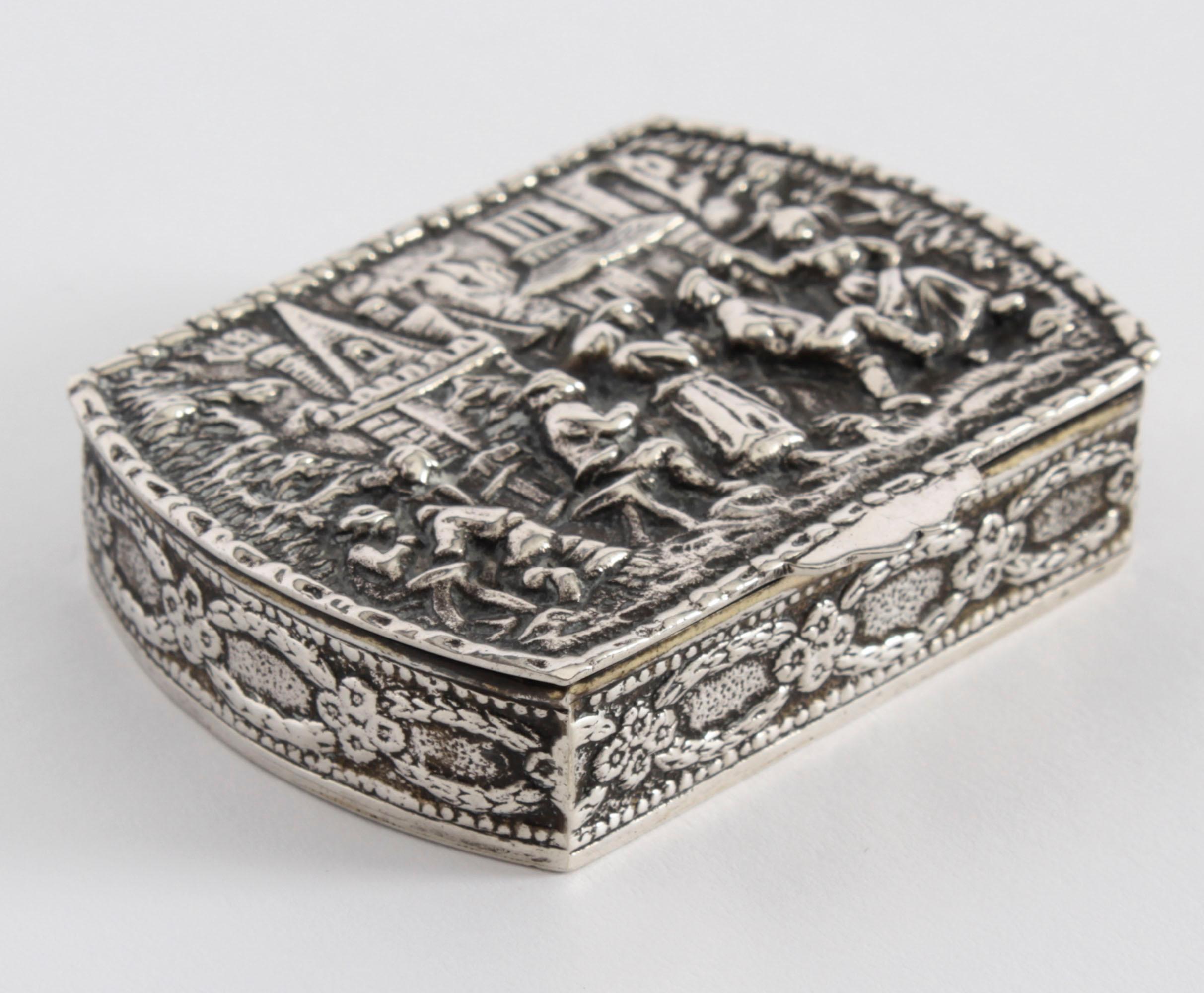 Antique Sterling Silver Spanish Snuff Pill Box Circa 1900 For Sale 2