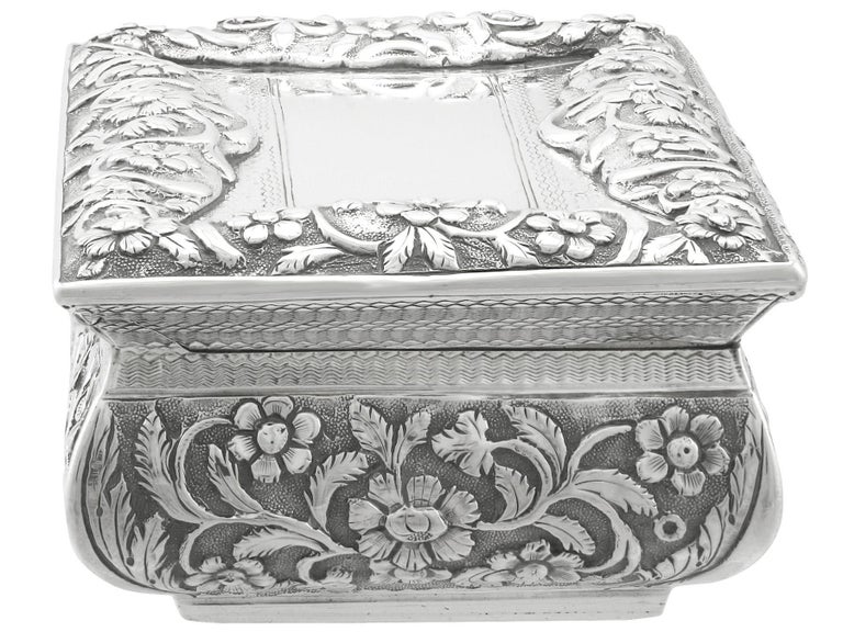 British Joseph Willmore Antique 1836 Sterling Silver Table Snuff Box For Sale