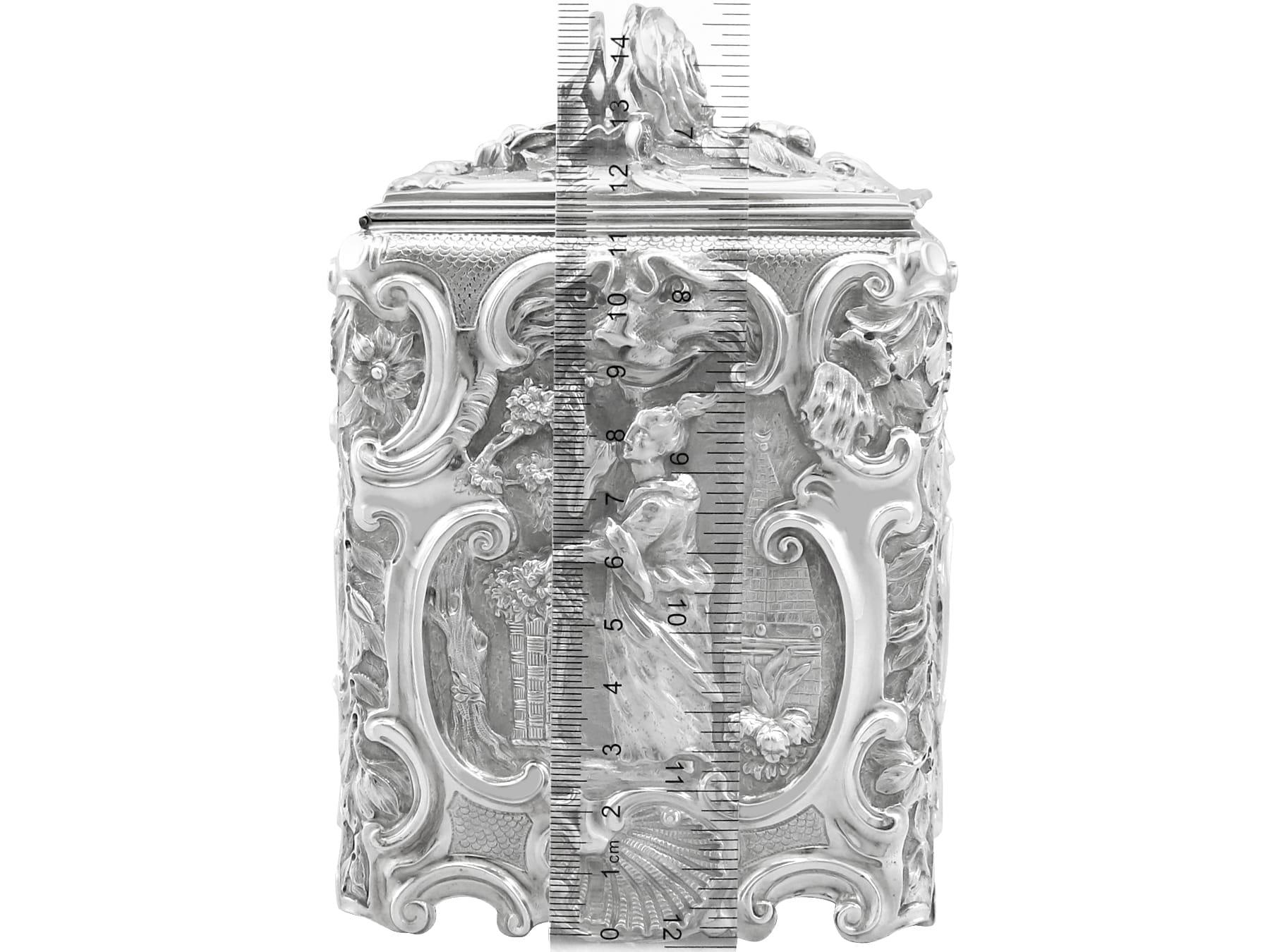 Cadies à thé et à sucre anciennes en argent sterling en vente 10
