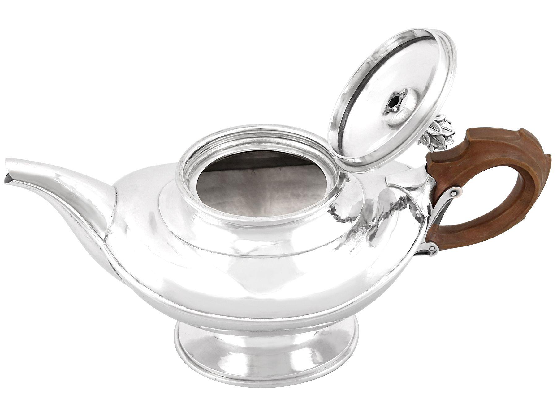 Mid-20th Century Antique Omar Ramsden Sterling Silver Teapot 1931 For Sale