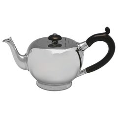 Théière ancienne en argent sterling fabriquée à Birmingham en 1924