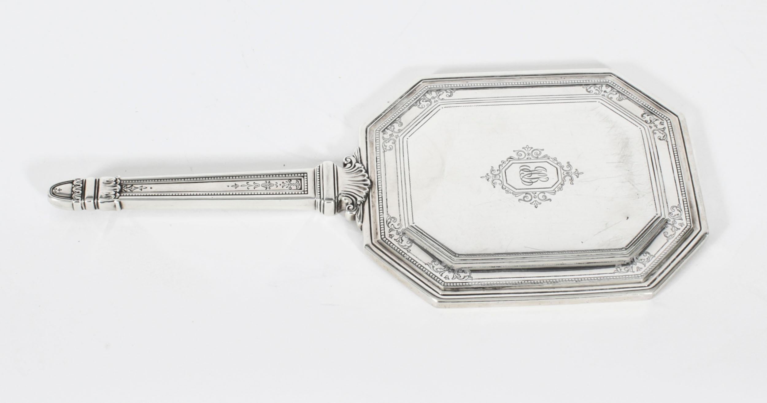 Antiker Tiffany & Co.-Handspiegel aus Sterlingsilber, frühes 20. Jahrhundert im Angebot 12