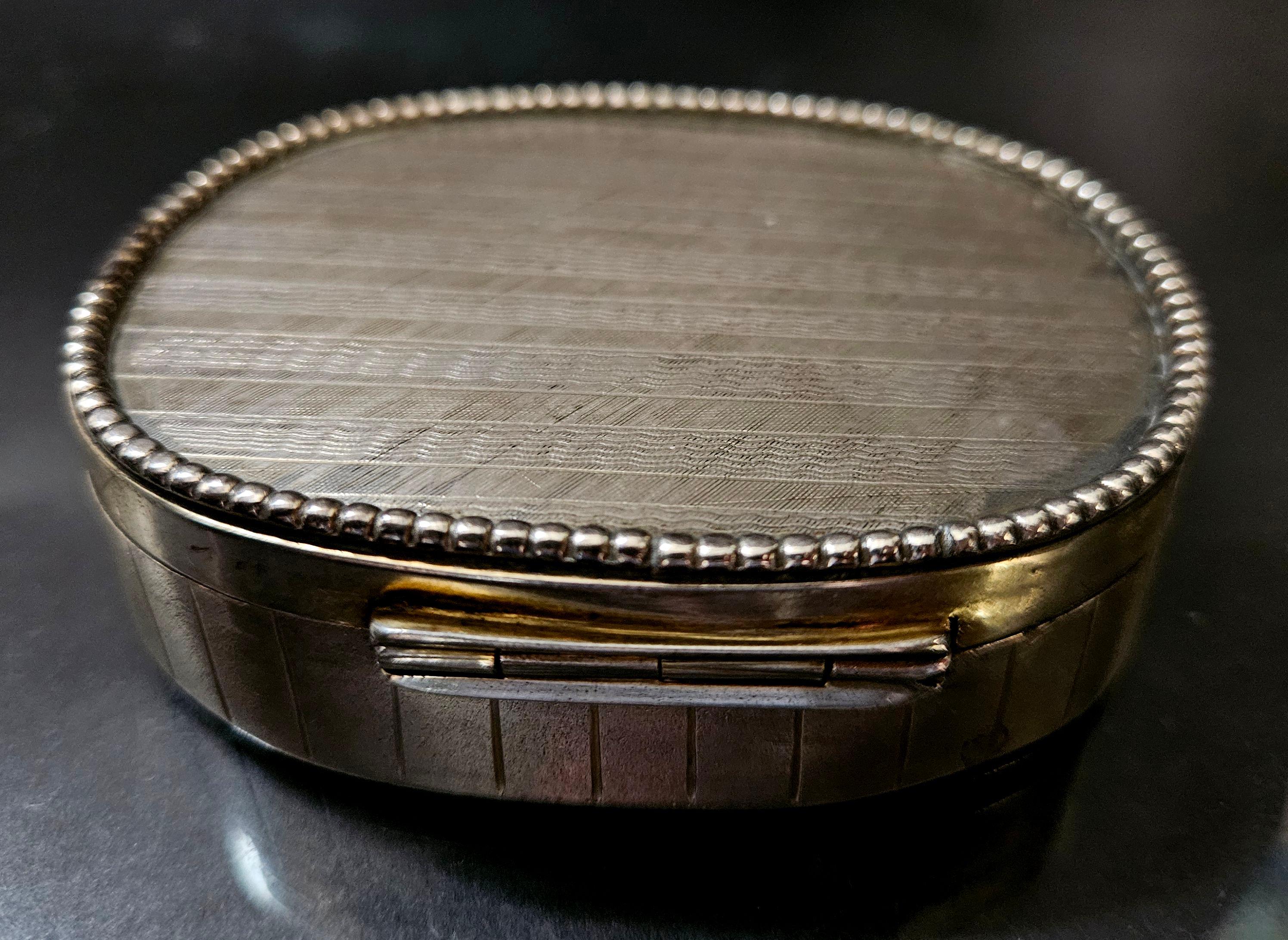 Hand-Crafted Antique Sterling Silver Snuff Trinket Box, Circa 19th Century For Sale