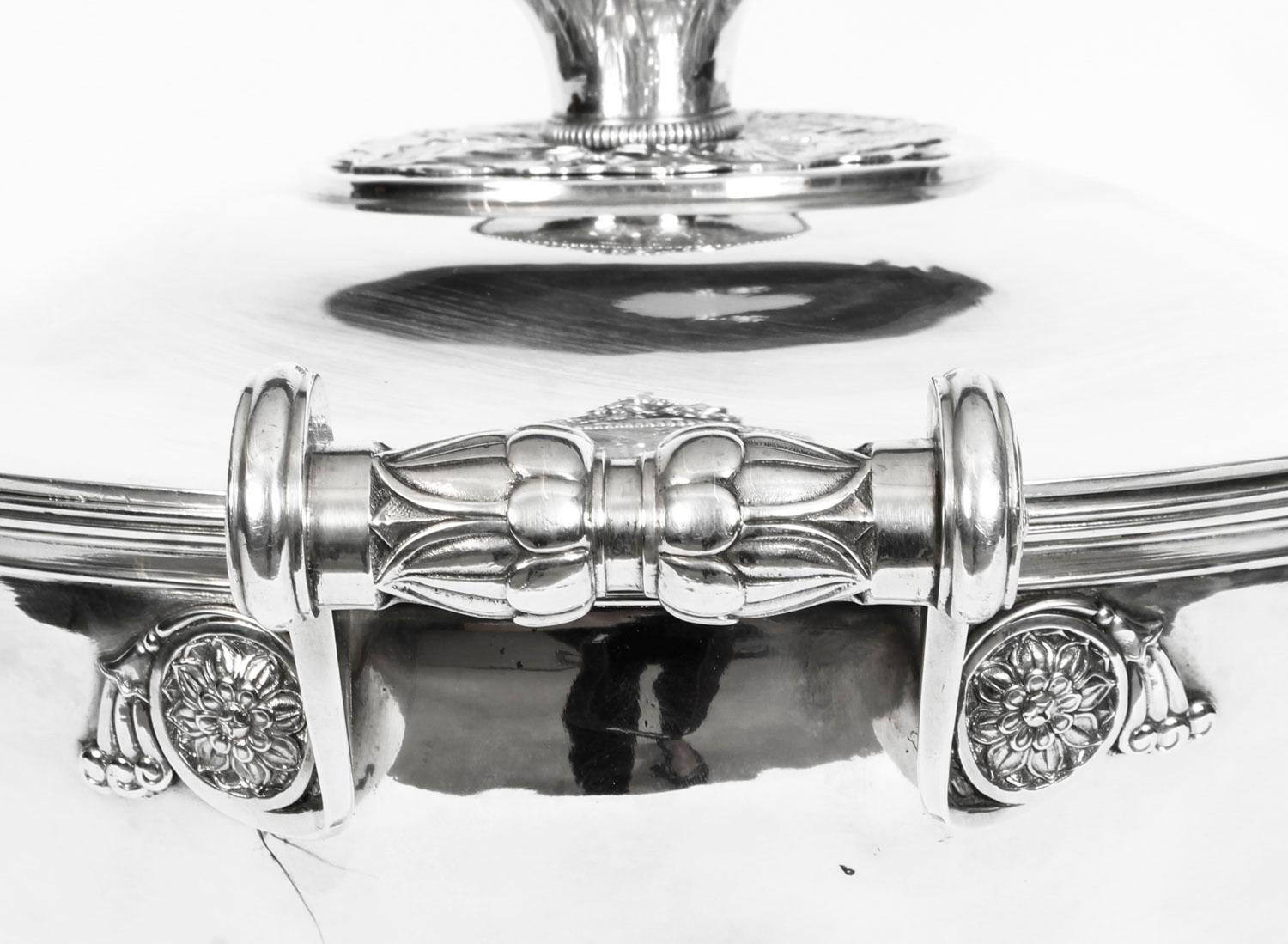 Antique Sterling Silver Tureen by Marc Jacquard Retailed by Bulgari 19th Century For Sale 4