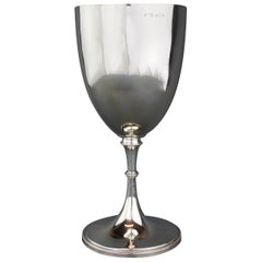 Très grand gobelet antique en argent sterling:: Londres 1909:: James Dixon & Sons Ltd