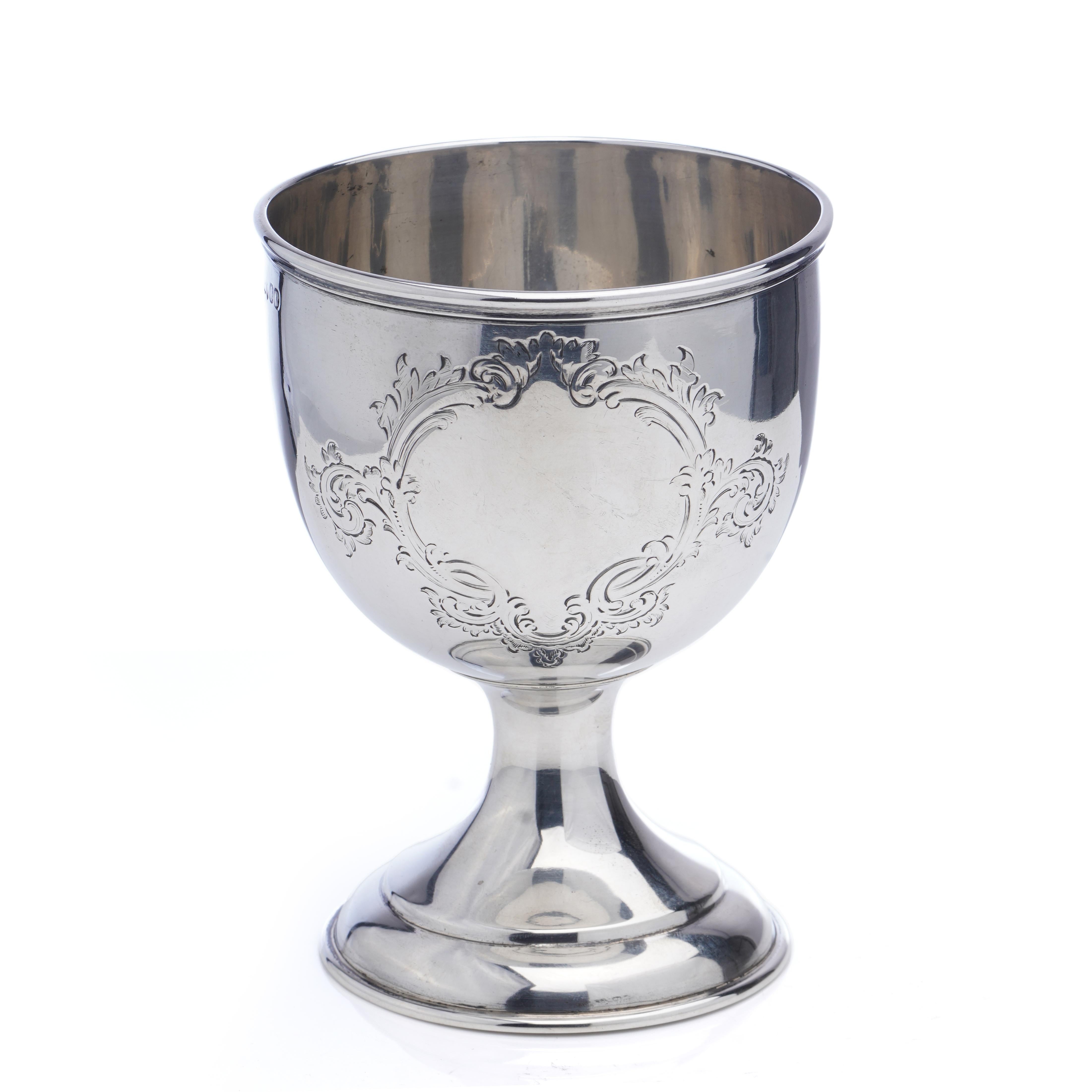 Antique sterling silver Victorian goblet. 
Made in England, London, 1881
Maker: BH 
Fully hallmarked.

Dimensions - 
Size: diameter x height: 9.7 x 13 cm 
Weight: 162 grams

Condition: Pre-owned, minor signs of usage, good condition overall.