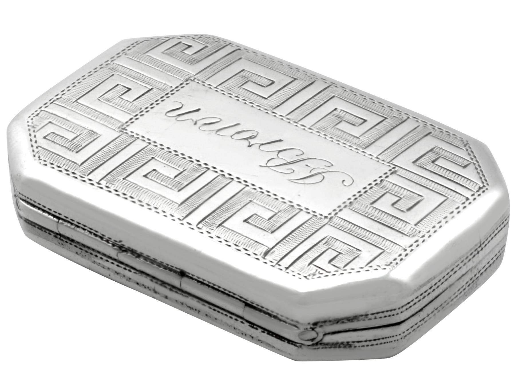 Britannico Vinaigrette antica in argento sterling di Samuel Pemberton in vendita