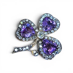 Broche antique en forme de trèfle, en or rose 14 carats, sertie d'améthystes et de diamants, avec un élément supérieur en argent sterling