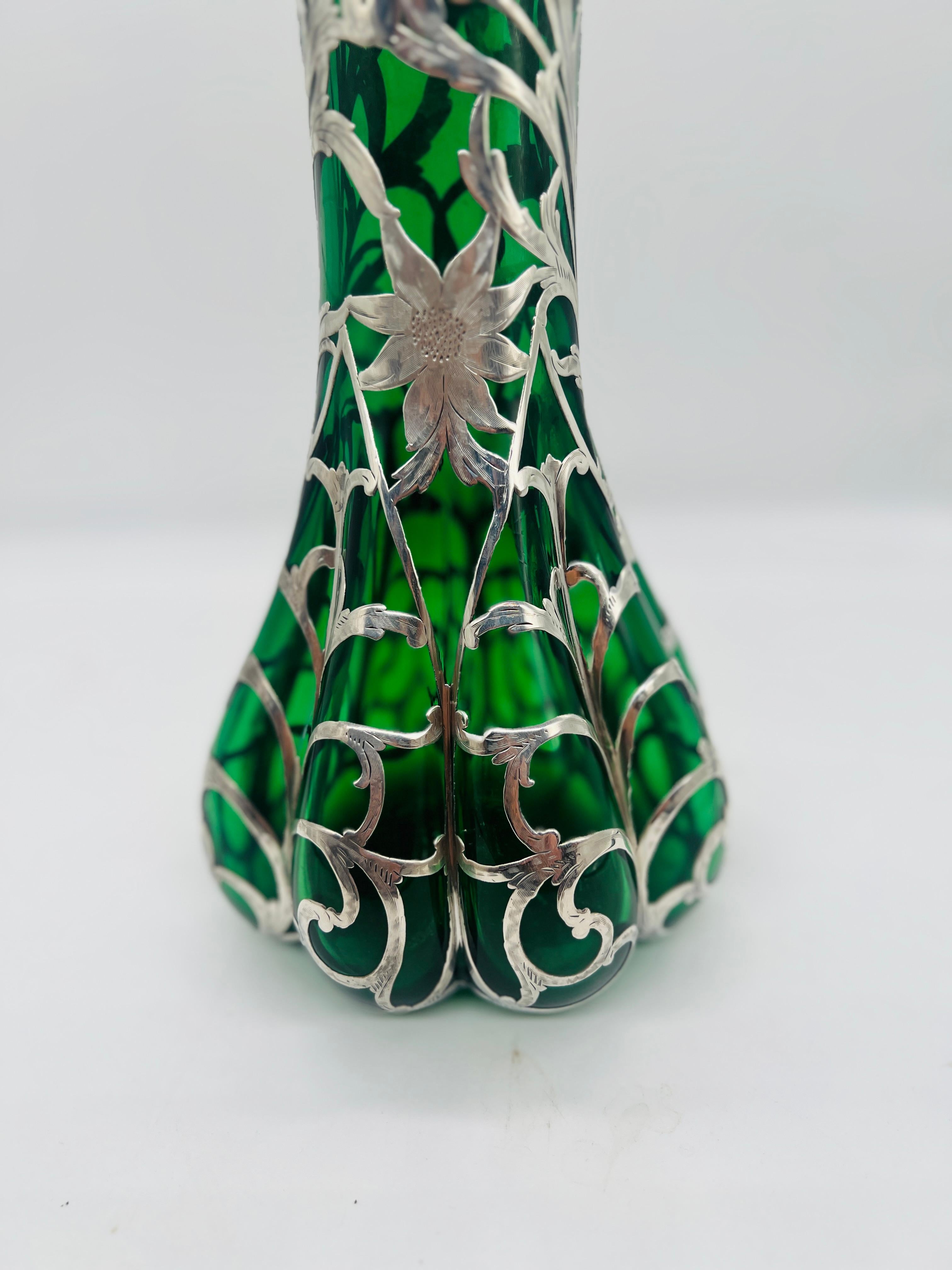 Antique Steuben Emerald Glass Vase With Alvin Sterling Silver Sunflower Overlay For Sale 1