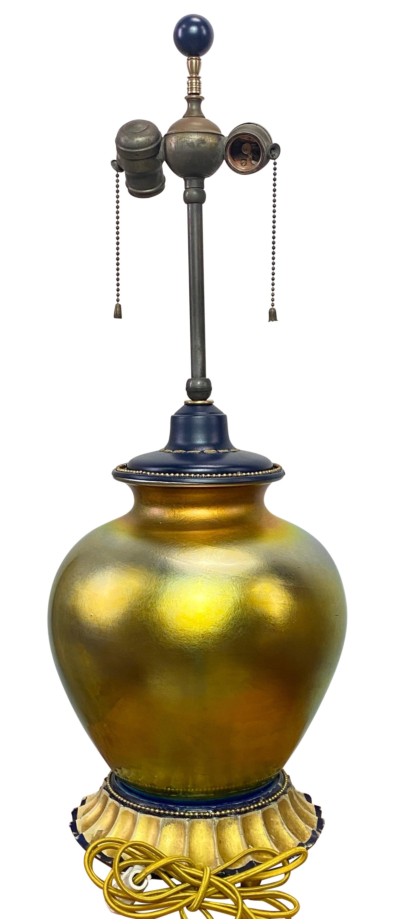 Ancienne lampe de table en verre d'art Steuben Glass Gold Aurene, début du 20e siècle en vente 1