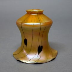 Antique Steuben Heart and Vine Ruffled Rim Art Glass Lamp Shade, circa 1930