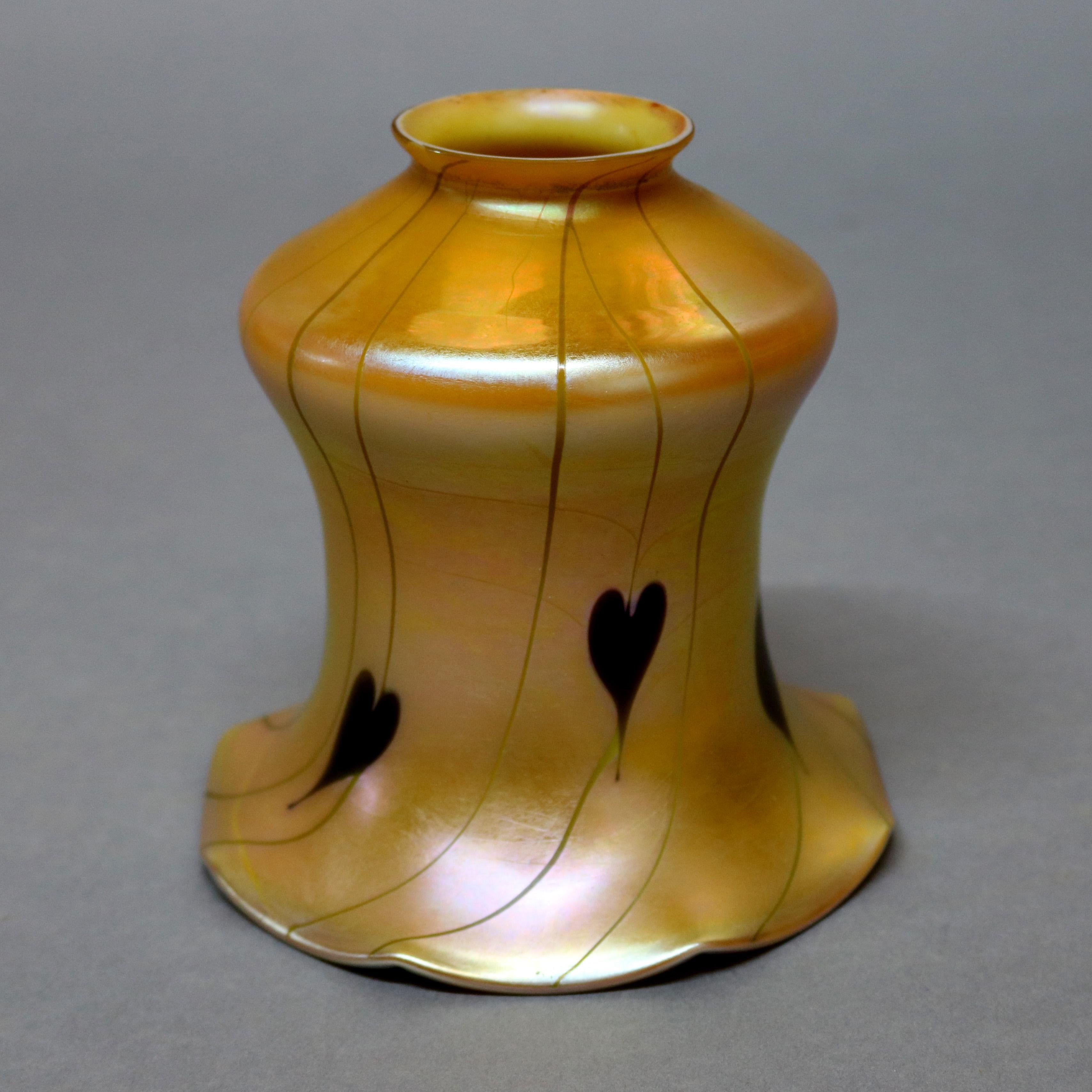 American Antique Steuben Heart and Vine Ruffled Rim Art Glass Lamp Shade, circa 1930