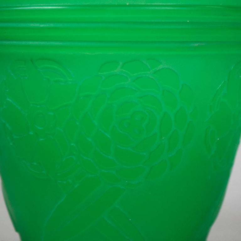 Antique Steuben Jade Green Art Glass Cutback Vase, Floral Design, Circa 1930 In Good Condition For Sale In Big Flats, NY