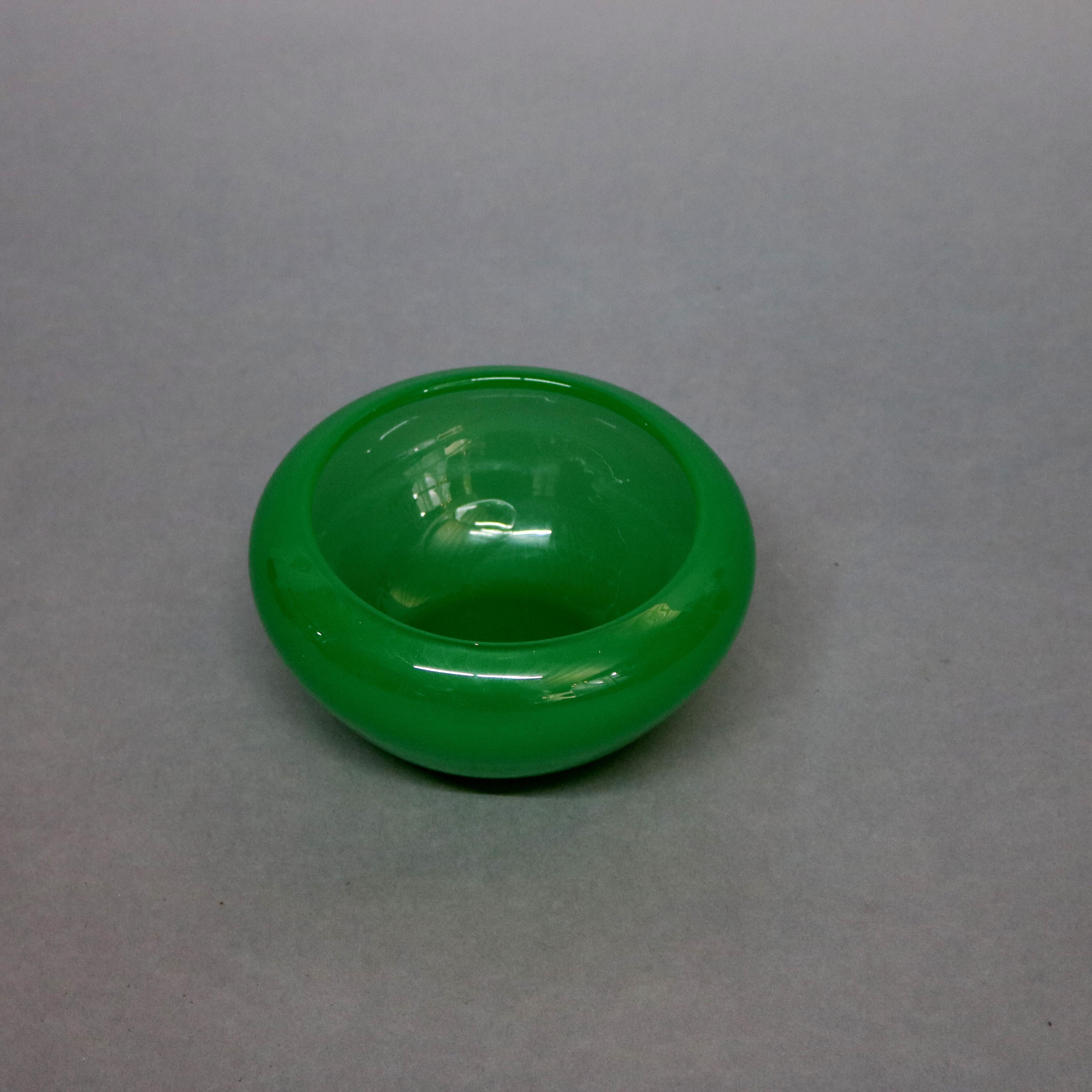 Hand-Crafted Antique Steuben Jade Green Mouth Blown Art Glass Bowl, circa 1930