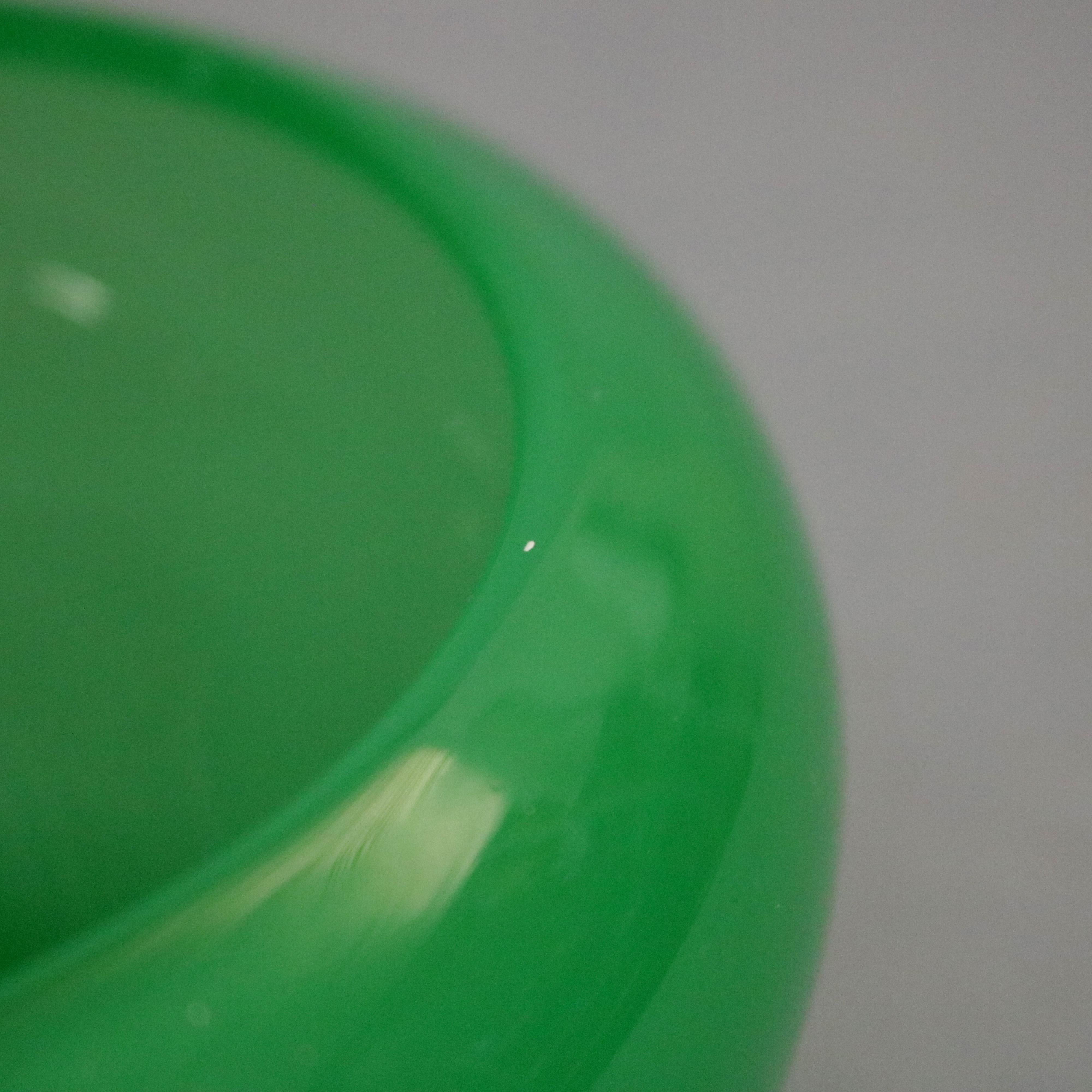 20th Century Antique Steuben Jade Green Mouth Blown Art Glass Bowl, circa 1930