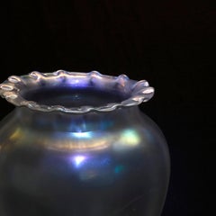 Antique Steuben Verre De Soie Crimped Edge Art Glass Vase, Circa 1920