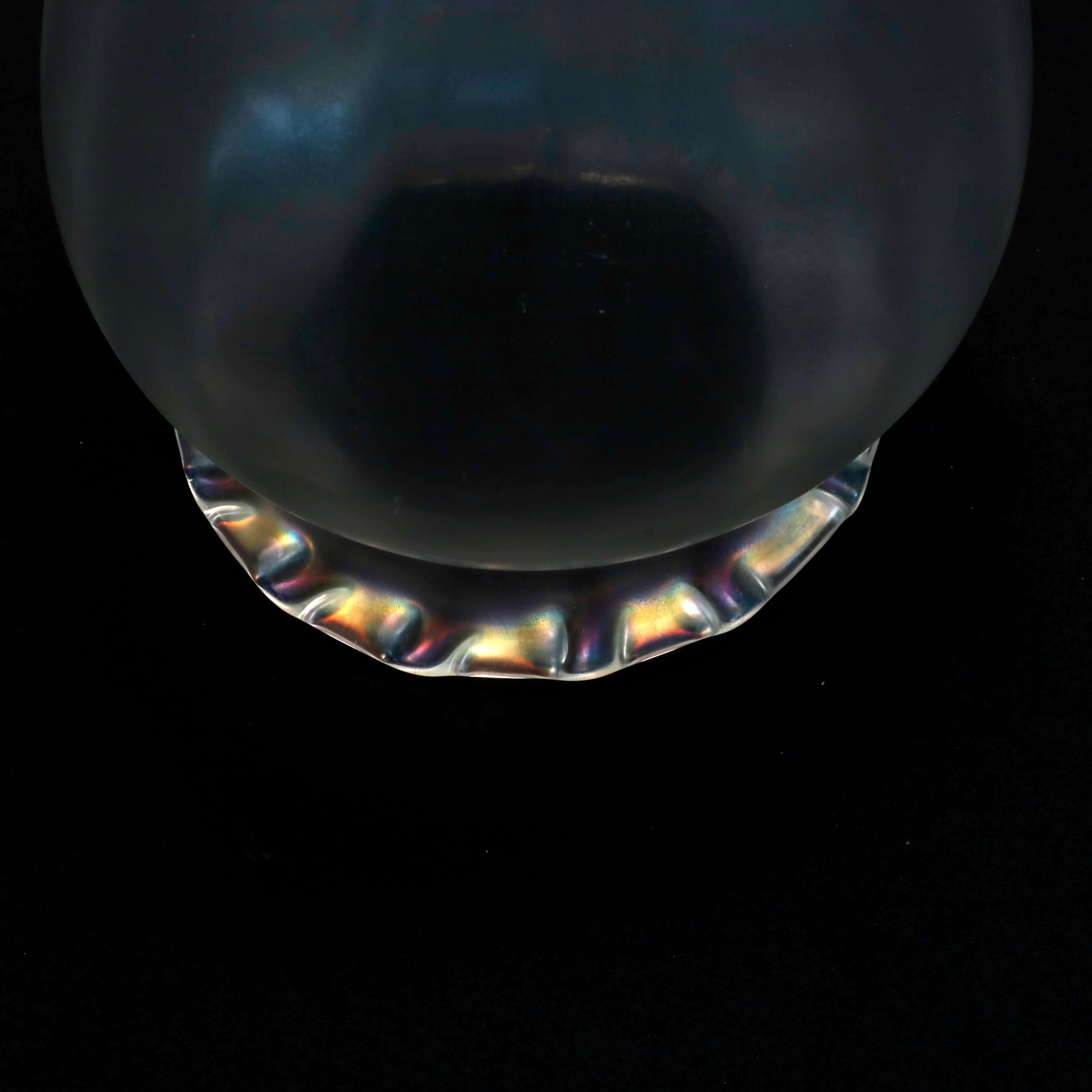 steuben glass vase value