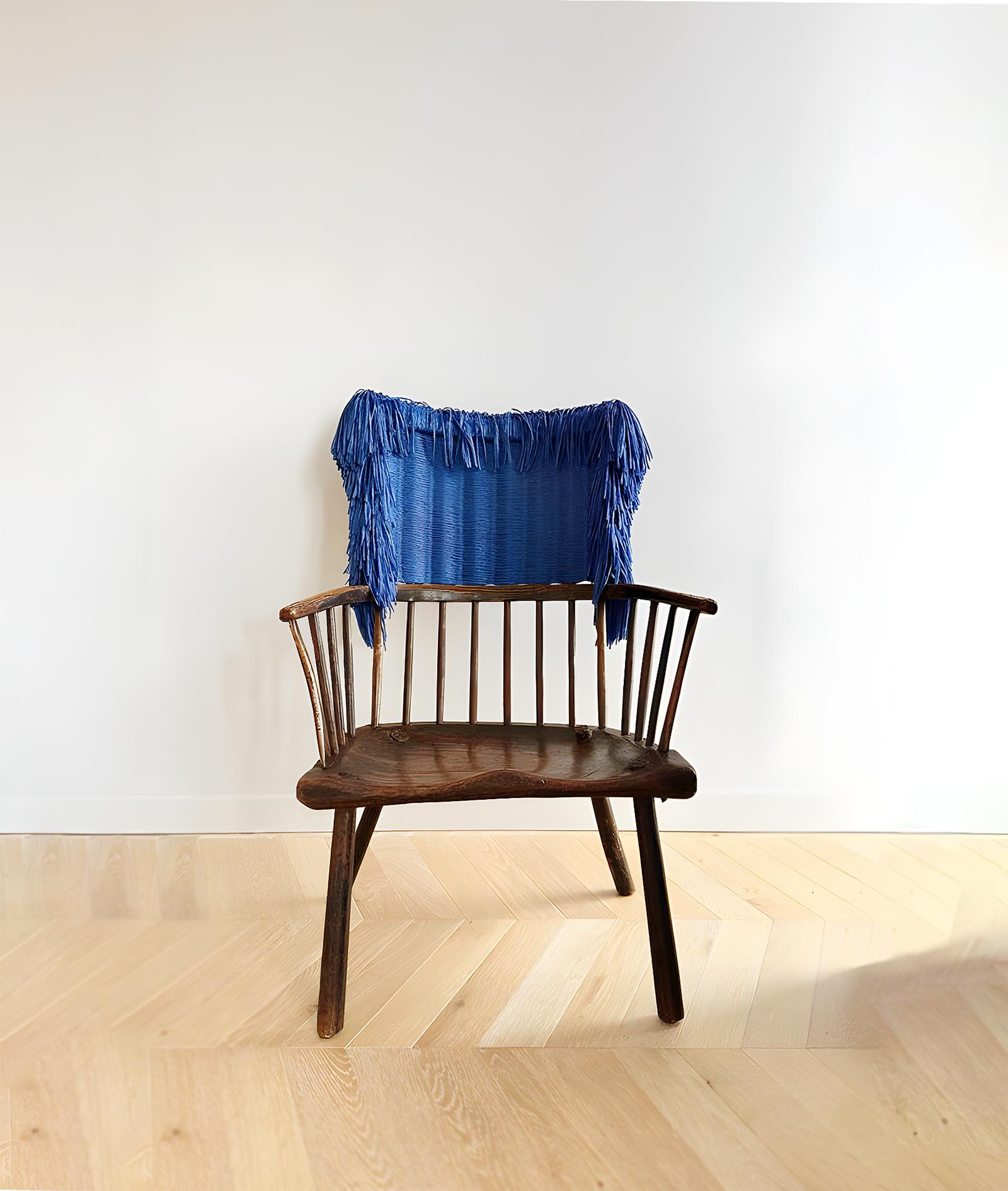 Antiker Loewe-Stuhl mit Stick (Arts and Crafts) im Angebot