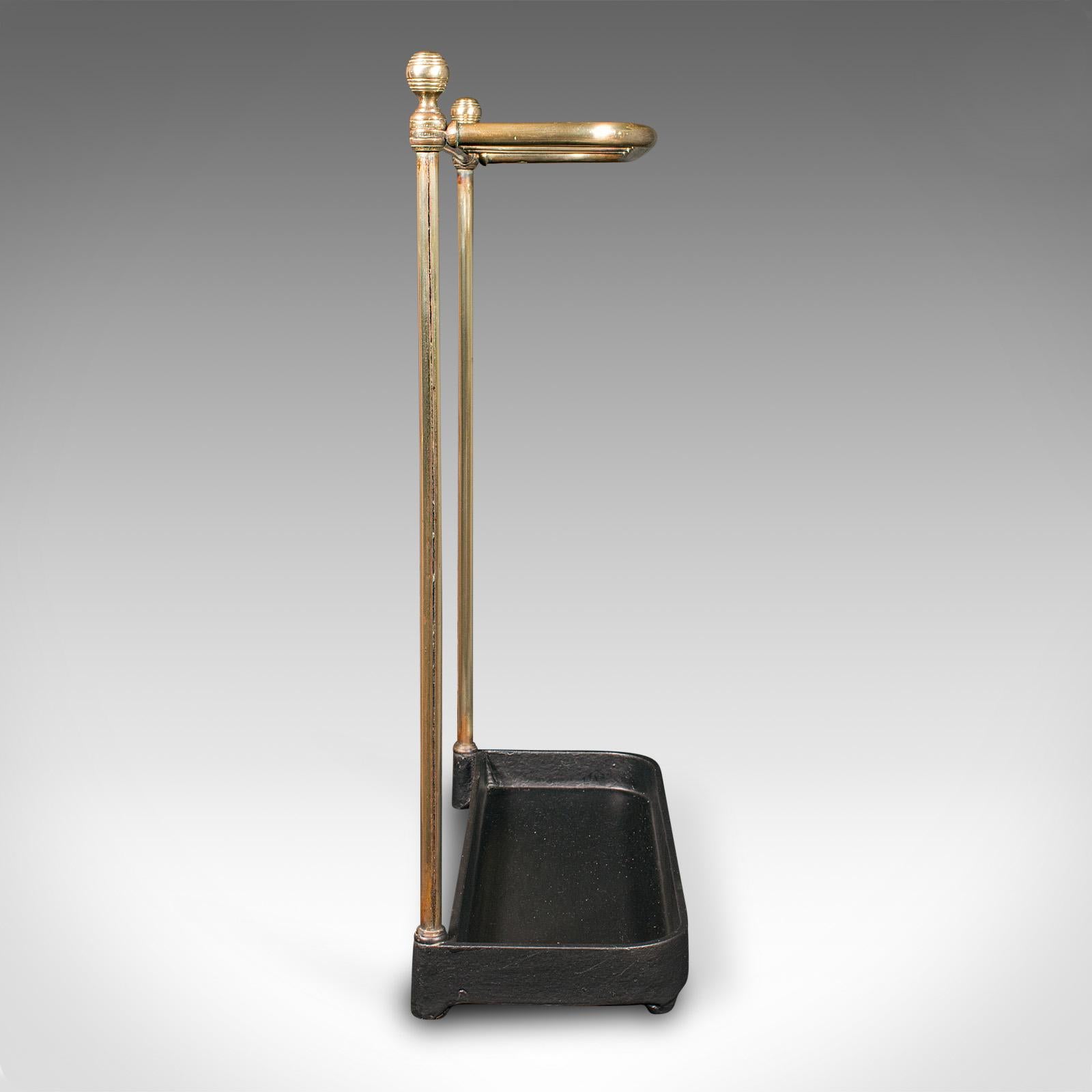 Antiker Stick Loop Stand, Englisch, Messing, Flur, Schirmständer, Spätviktorianisch (19. Jahrhundert) im Angebot