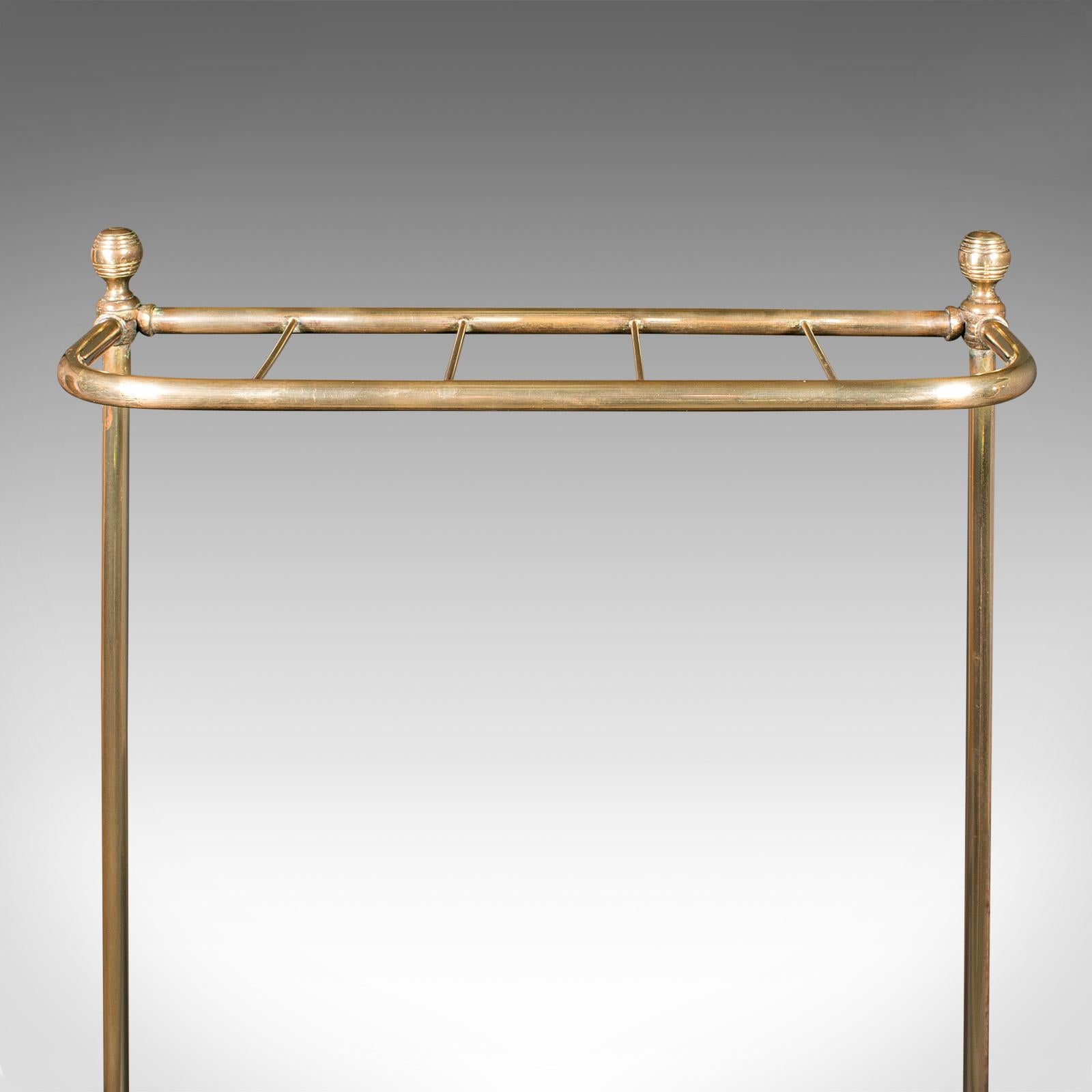 Antiker Stick Loop Stand, Englisch, Messing, Flur, Schirmständer, Spätviktorianisch im Angebot 3