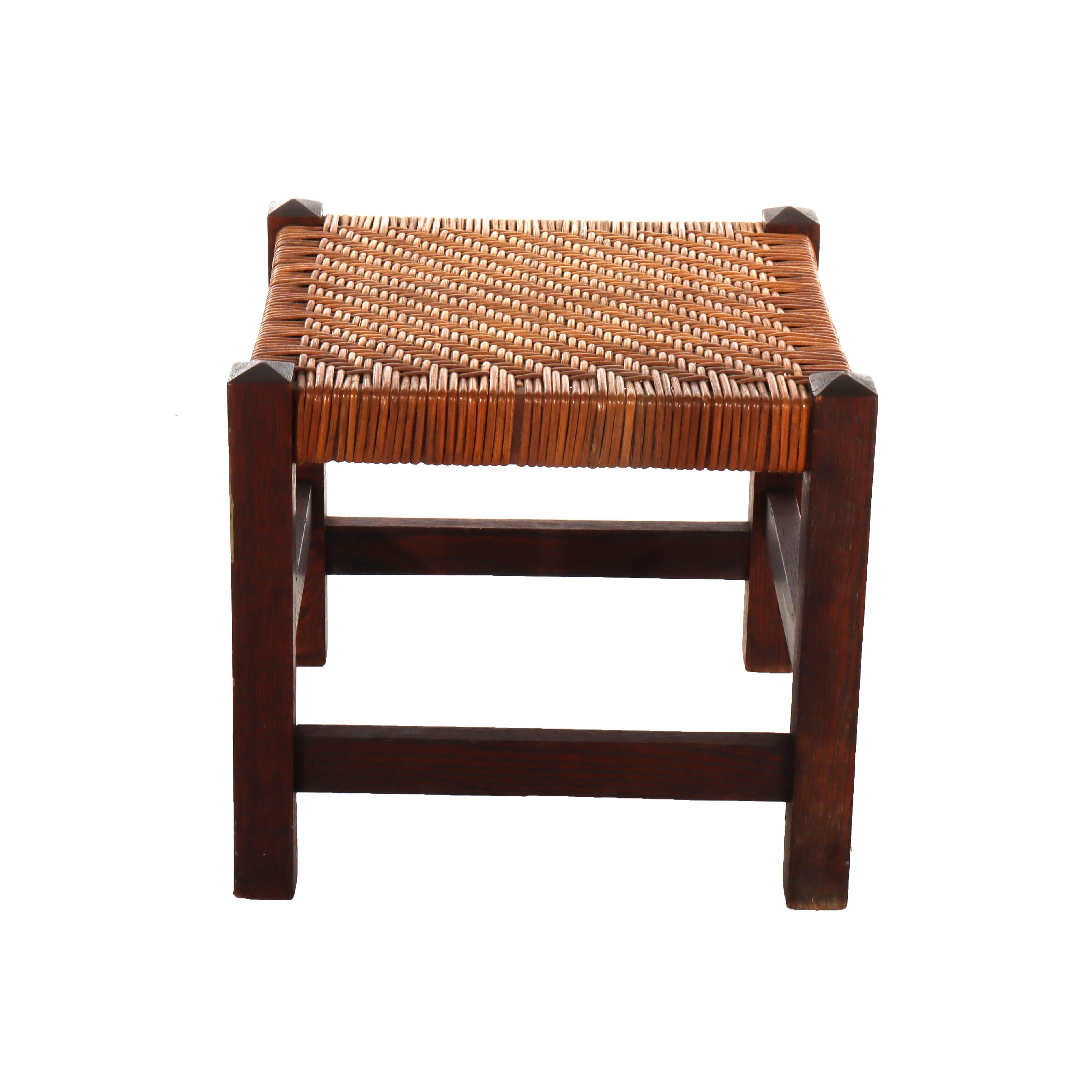 Tabouret ancien Stickley Mission Arts & Crafts Oak Splint Weave c1920 Bon état - En vente à Big Flats, NY