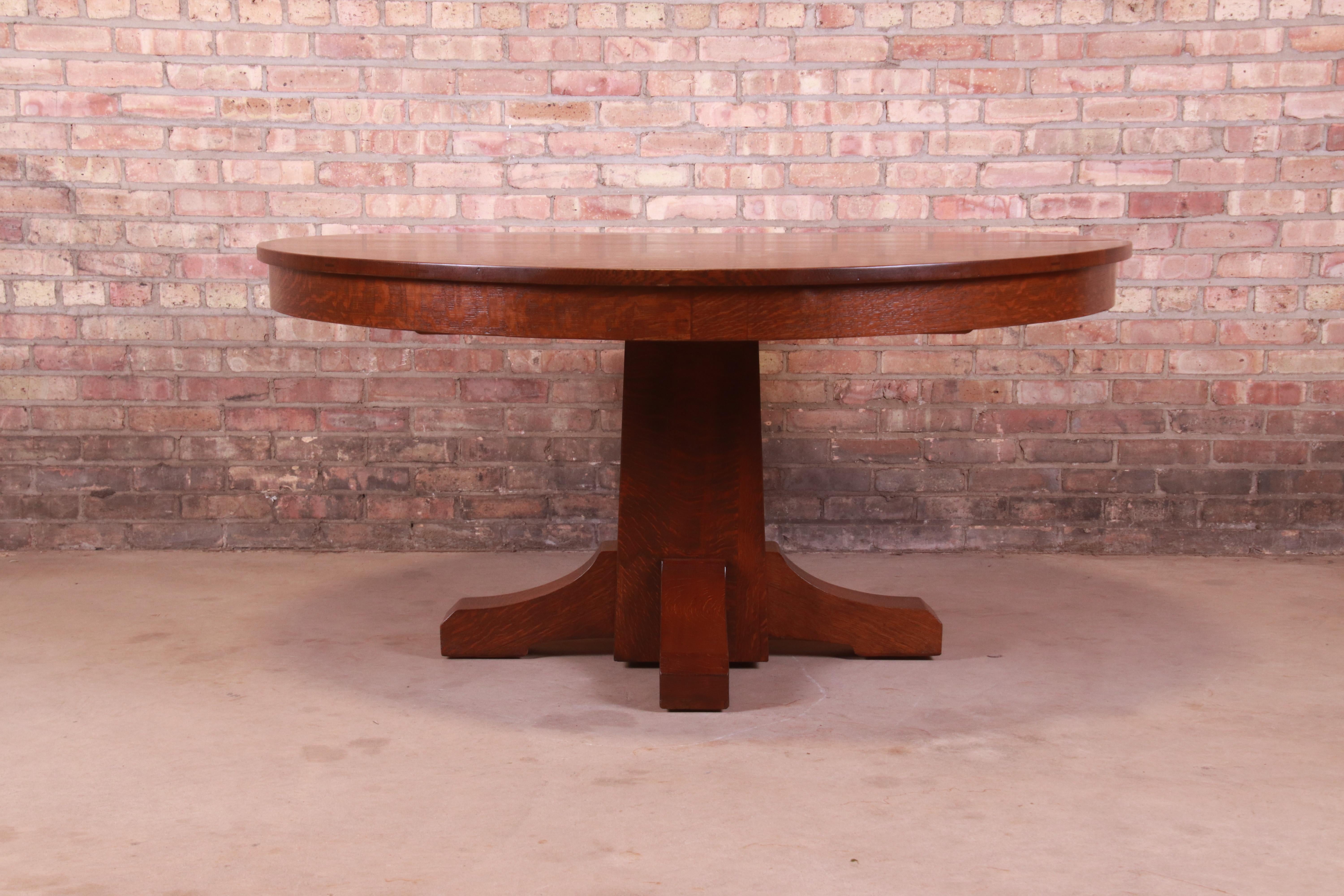 Antique Stickley Arts & Crafts Oak Pedestal Dining Table with Seven Leaves For Sale 6