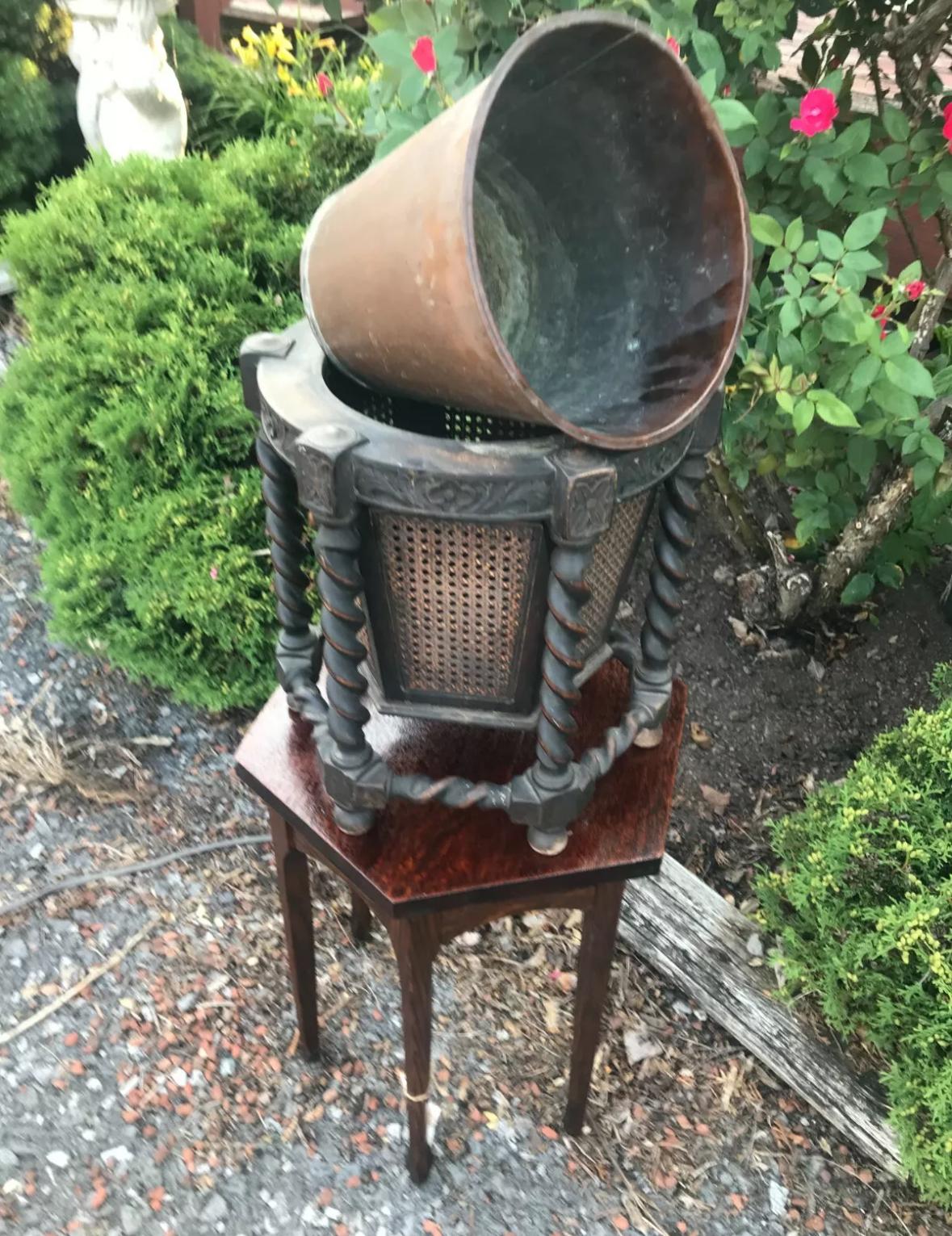 Antiquités Stickley Bros. Jardinière Arts & Crafts Era. W7166  - 40%  OFF SALE 3