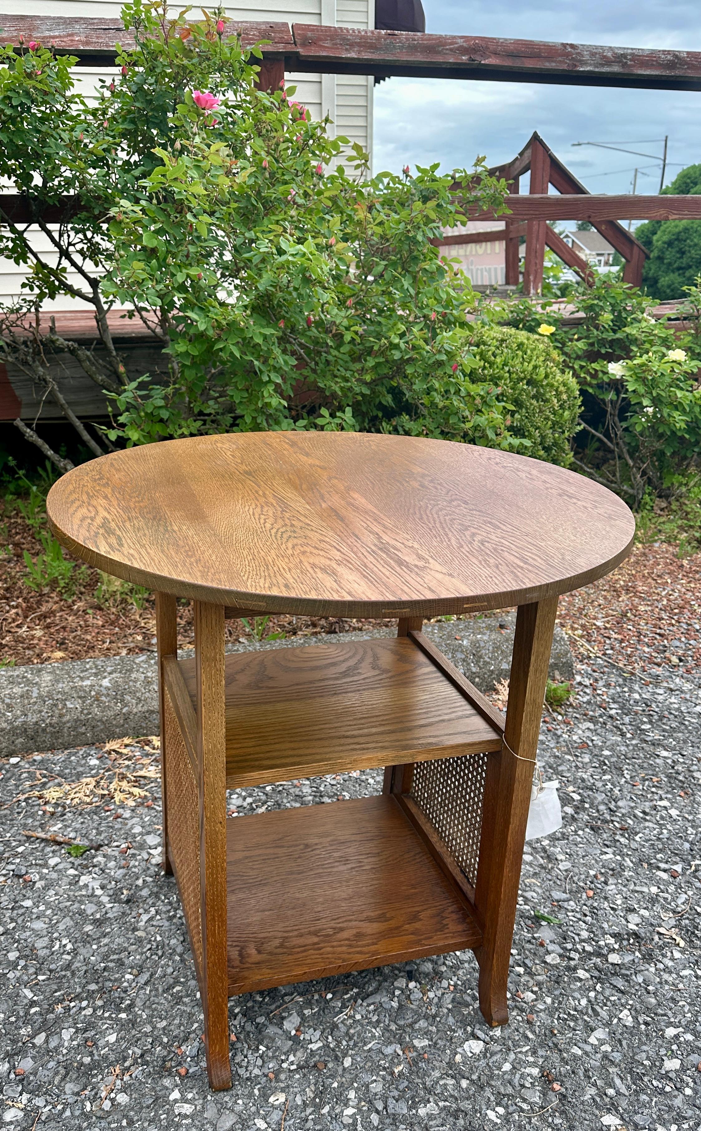 Wicker Antique Stickley Brothers Lamp Table - W2285