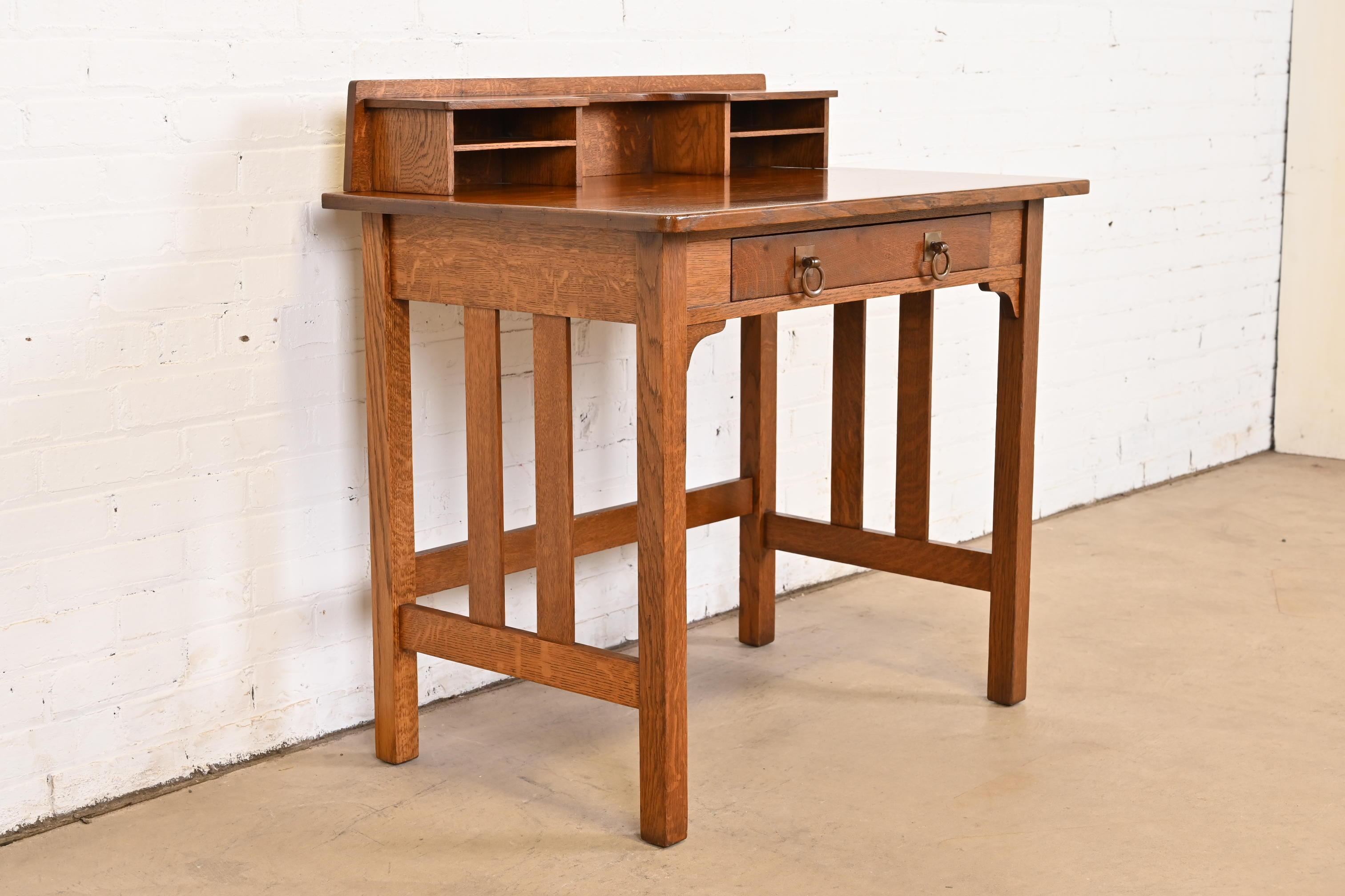 American Antique Stickley Brothers Mission Oak Arts & Crafts Writing Desk, Circa 1900 For Sale