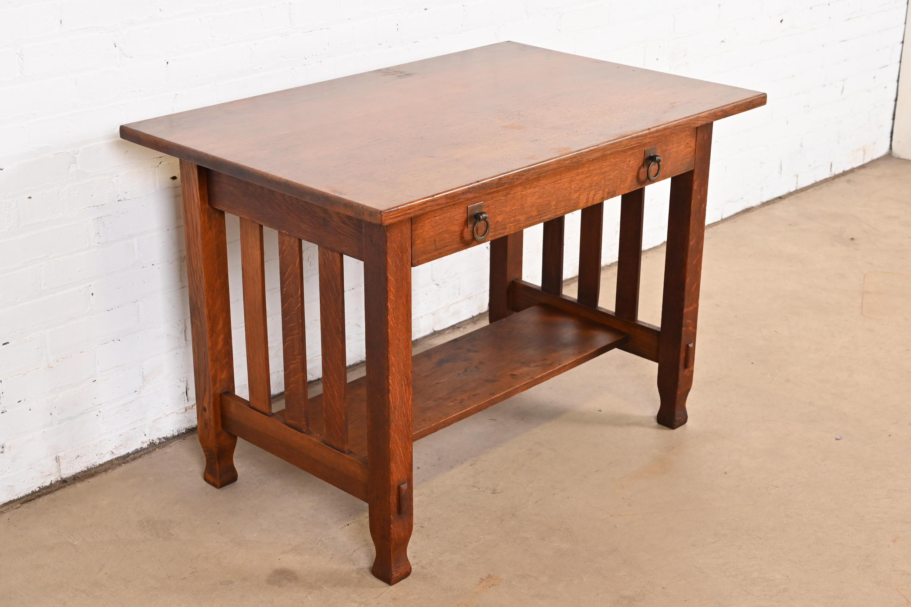 Antiker Stickley Brothers Mission Eichenholz Arts & Crafts Schreib- oder Bibliothekstisch (amerikanisch) im Angebot