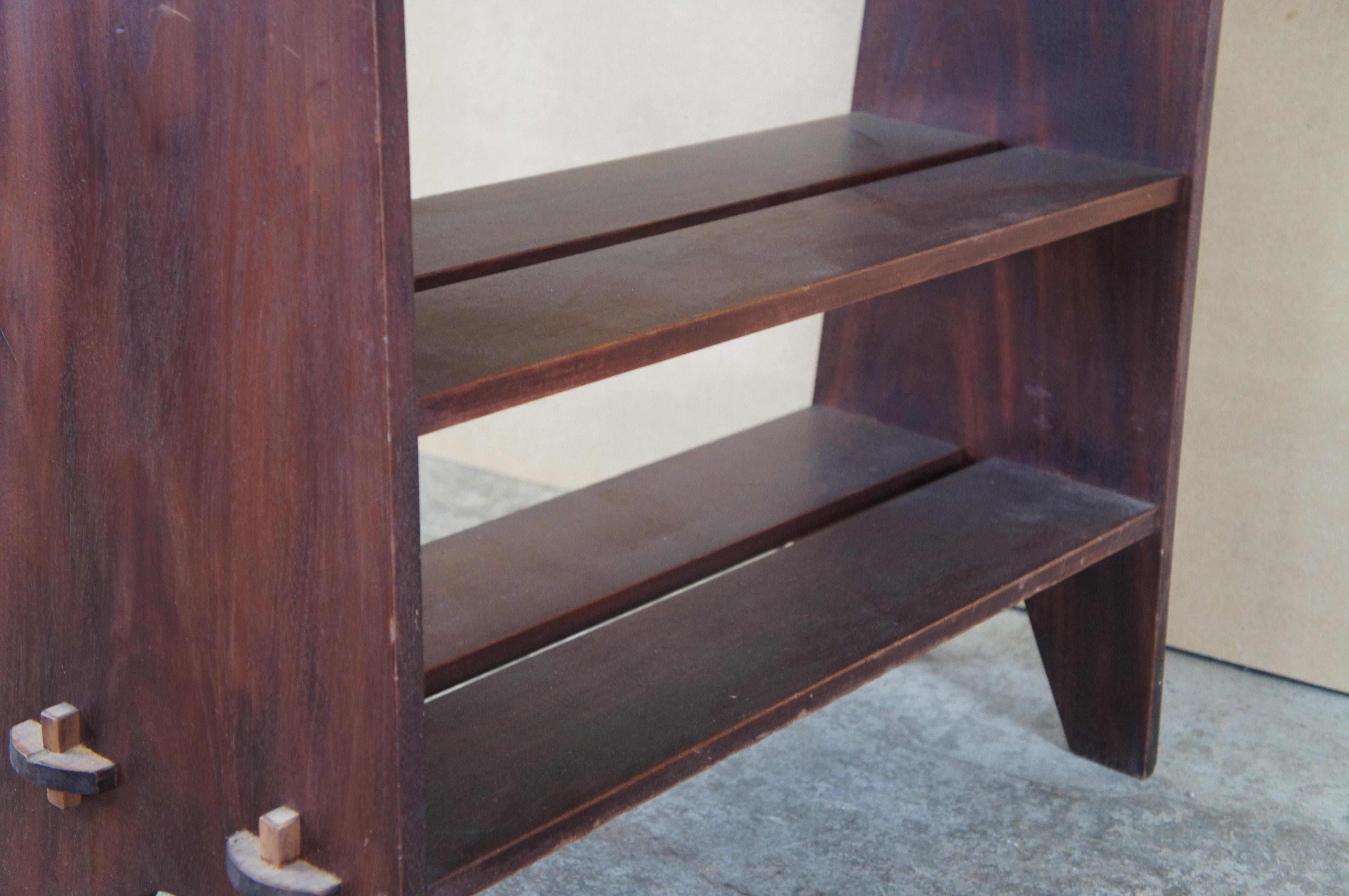 Antique Stickley Brothers Quaint Mission Mahogany Book Trough Magazine Stand 6