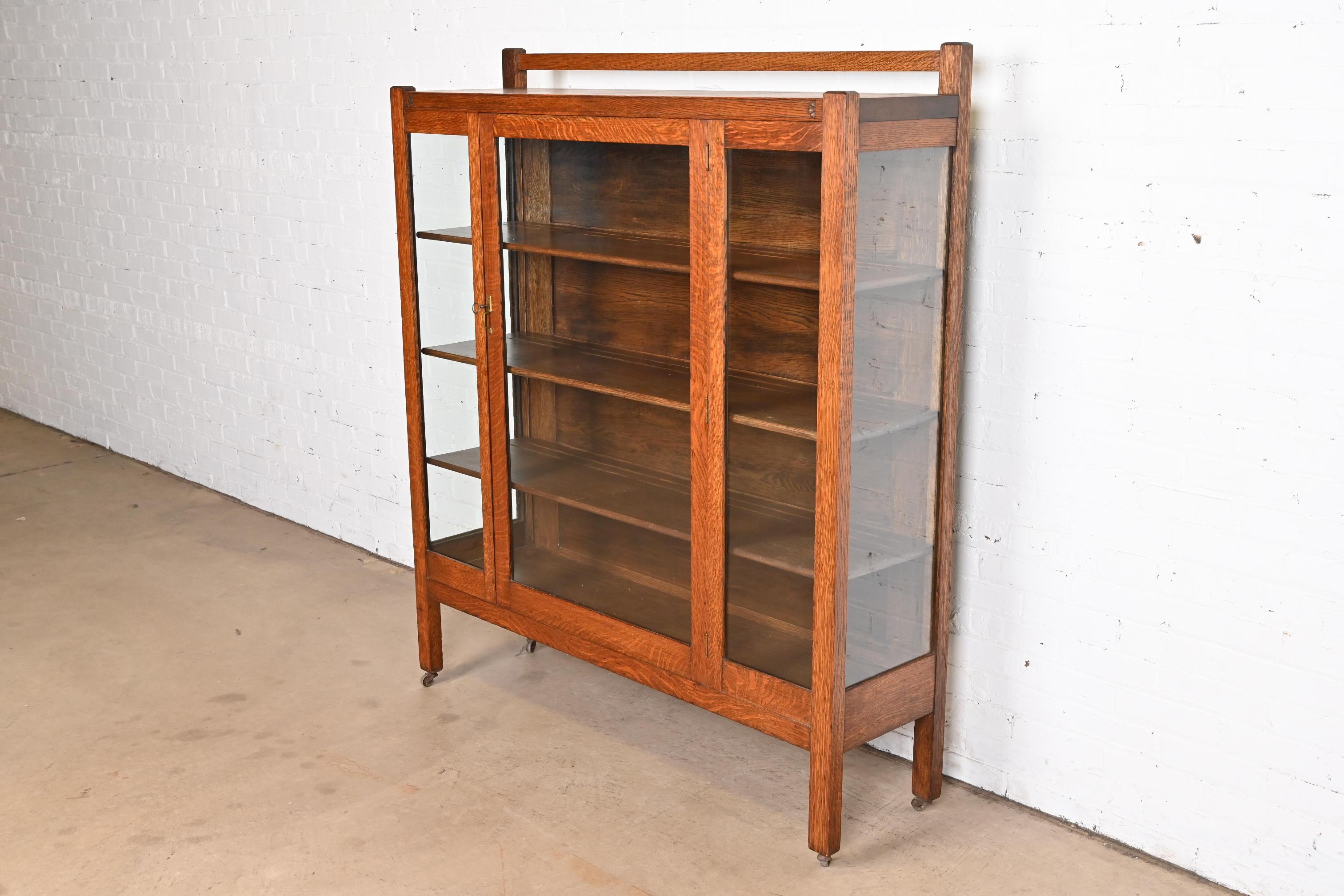 American Antique Stickley Brothers Style Mission Oak Arts and Crafts Bookcase, Circa 1900 For Sale