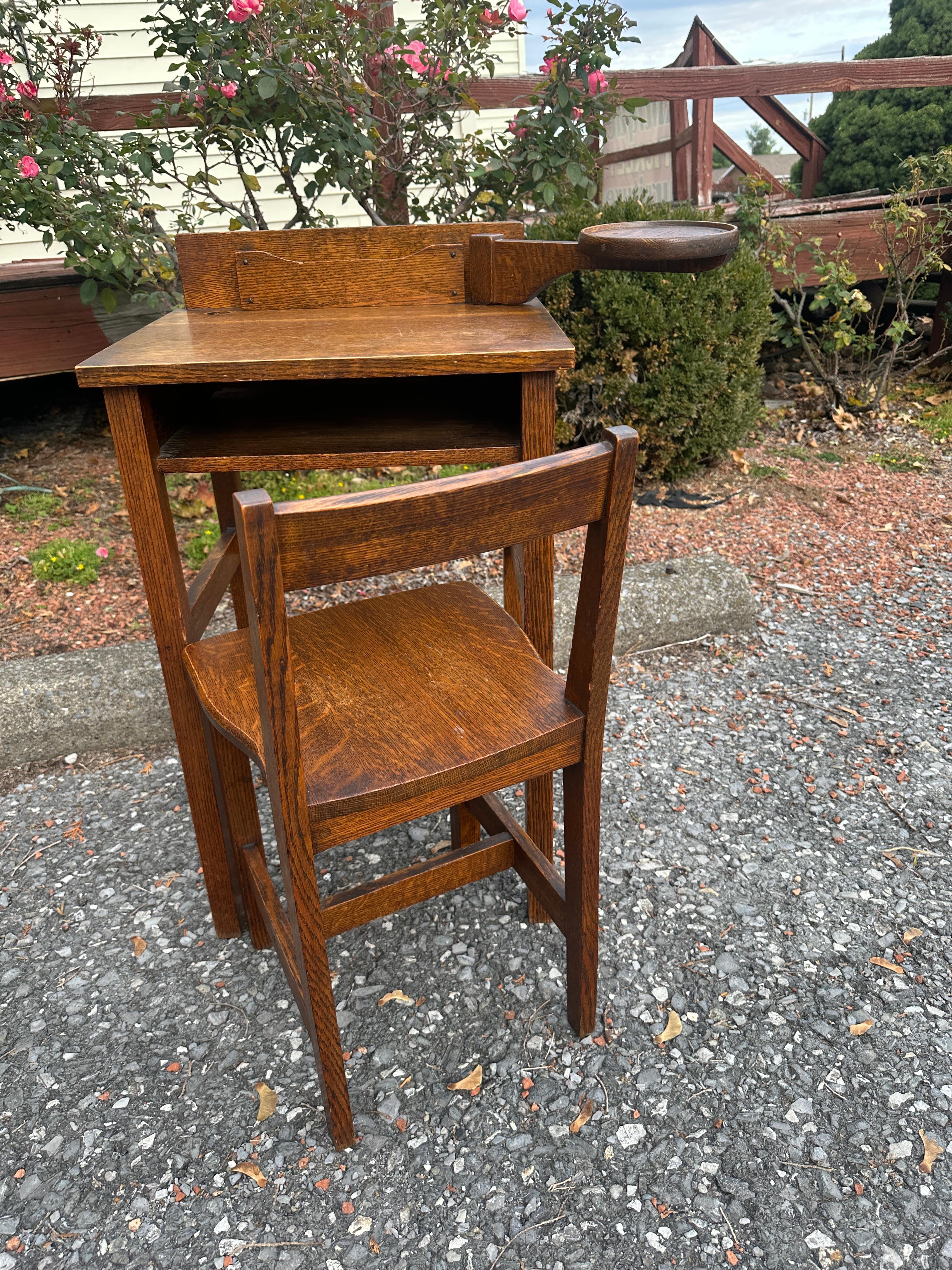 Américain Table et chaise téléphoniques anciennes Stickley Brothers - W5050 en vente