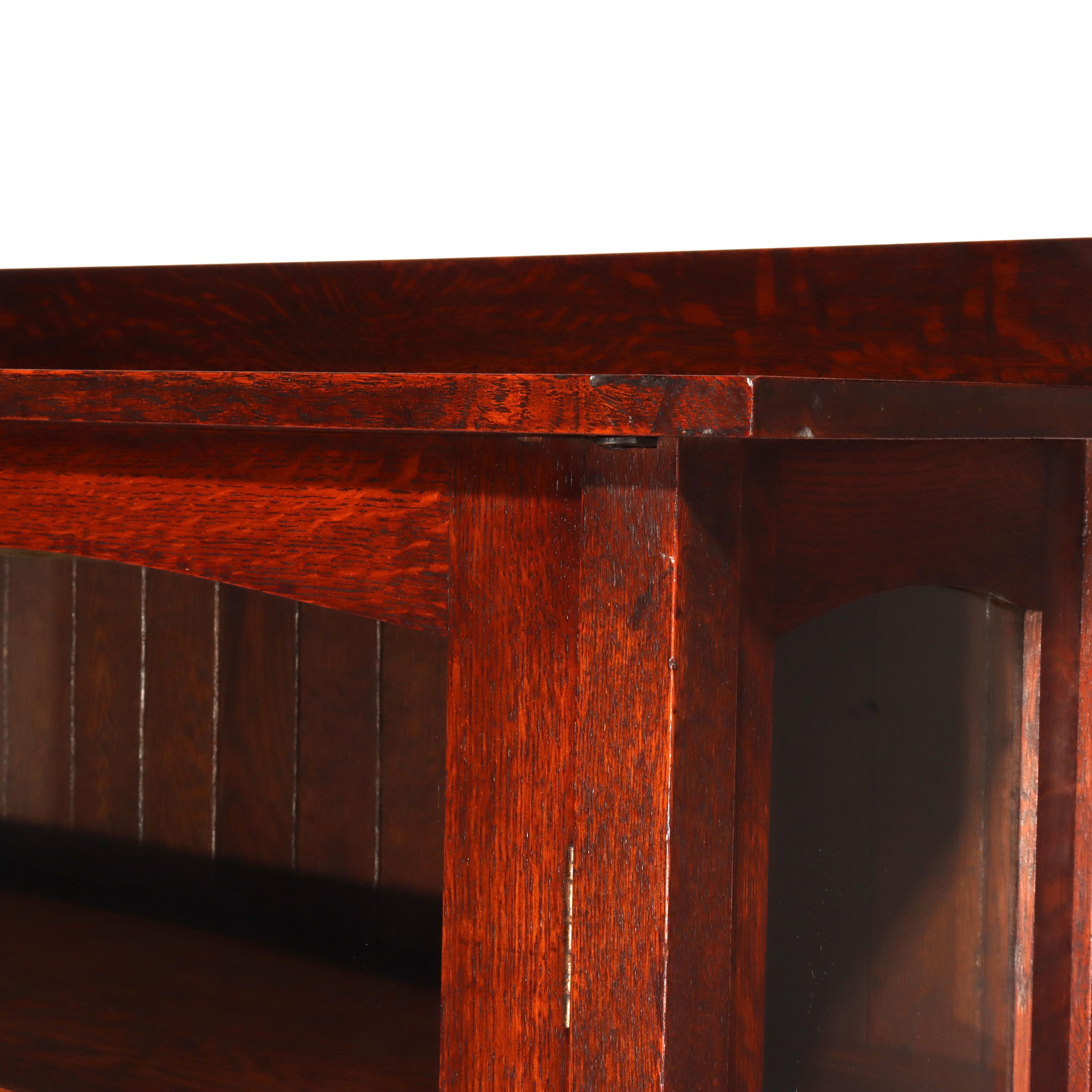 XX secolo Arte Antiques della scuola Harvey Ellis Arts & Craft di Oak, mobile portavivande a uno sportello in vendita