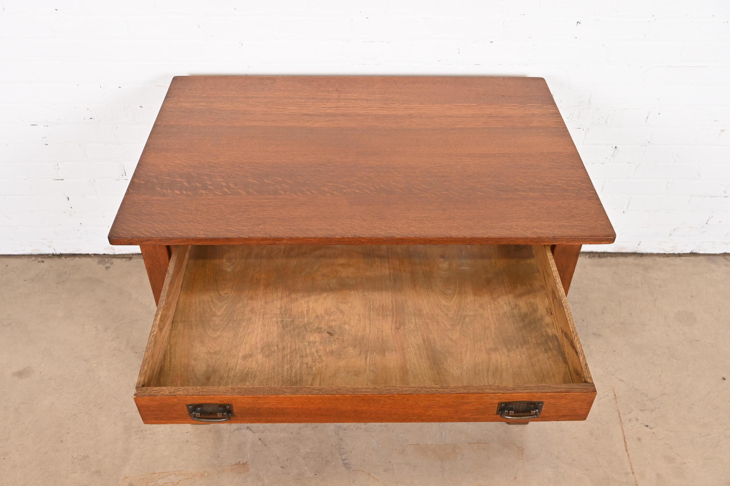 Antiguo escritorio o mesa de biblioteca Stickley Mission Oak Arts & Crafts, Circa 1900 en venta 2