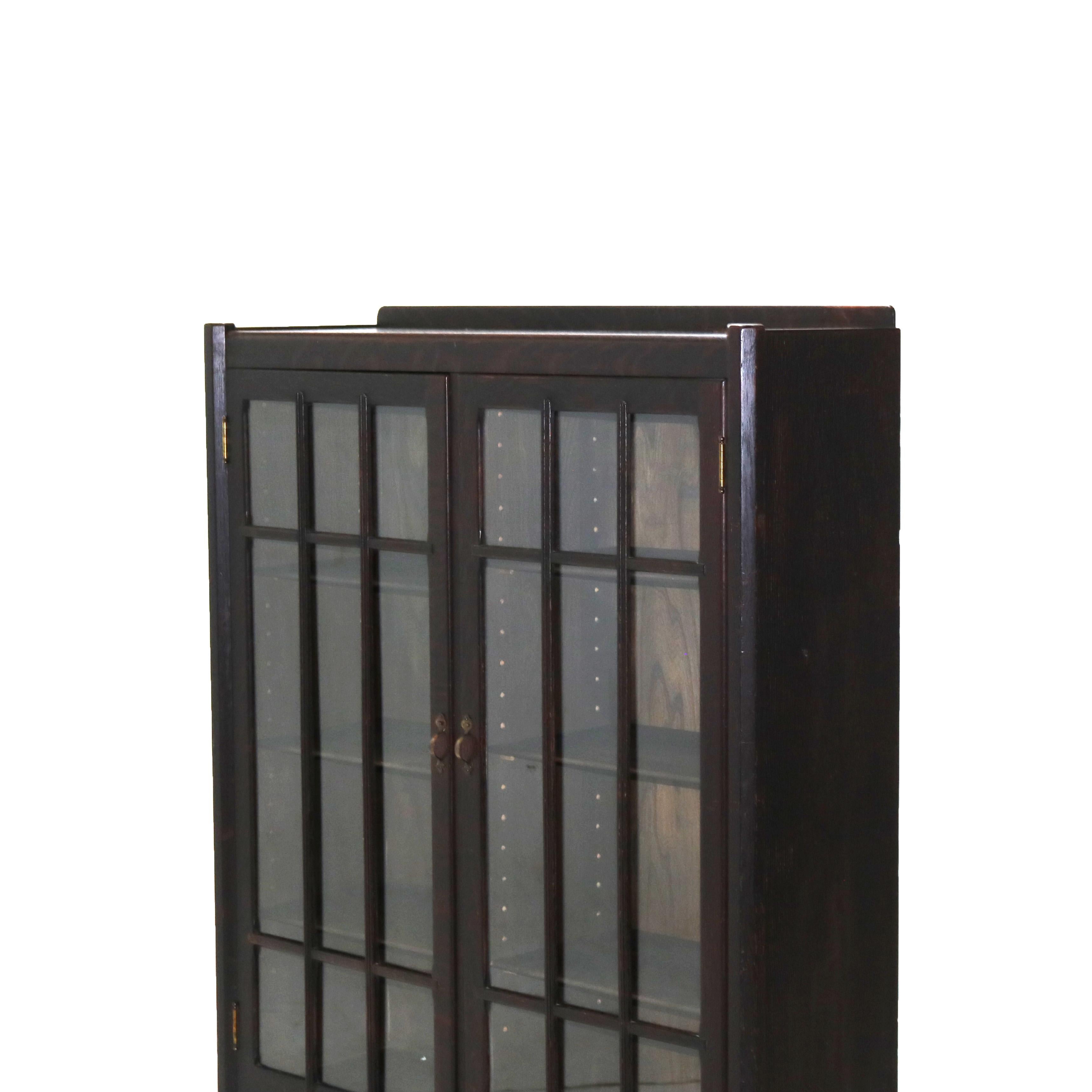 Antikes Stickley School Arts & Crafts Mission Eichenholz-Doppeltüren-Bücherregal C1910 im Zustand „Gut“ im Angebot in Big Flats, NY