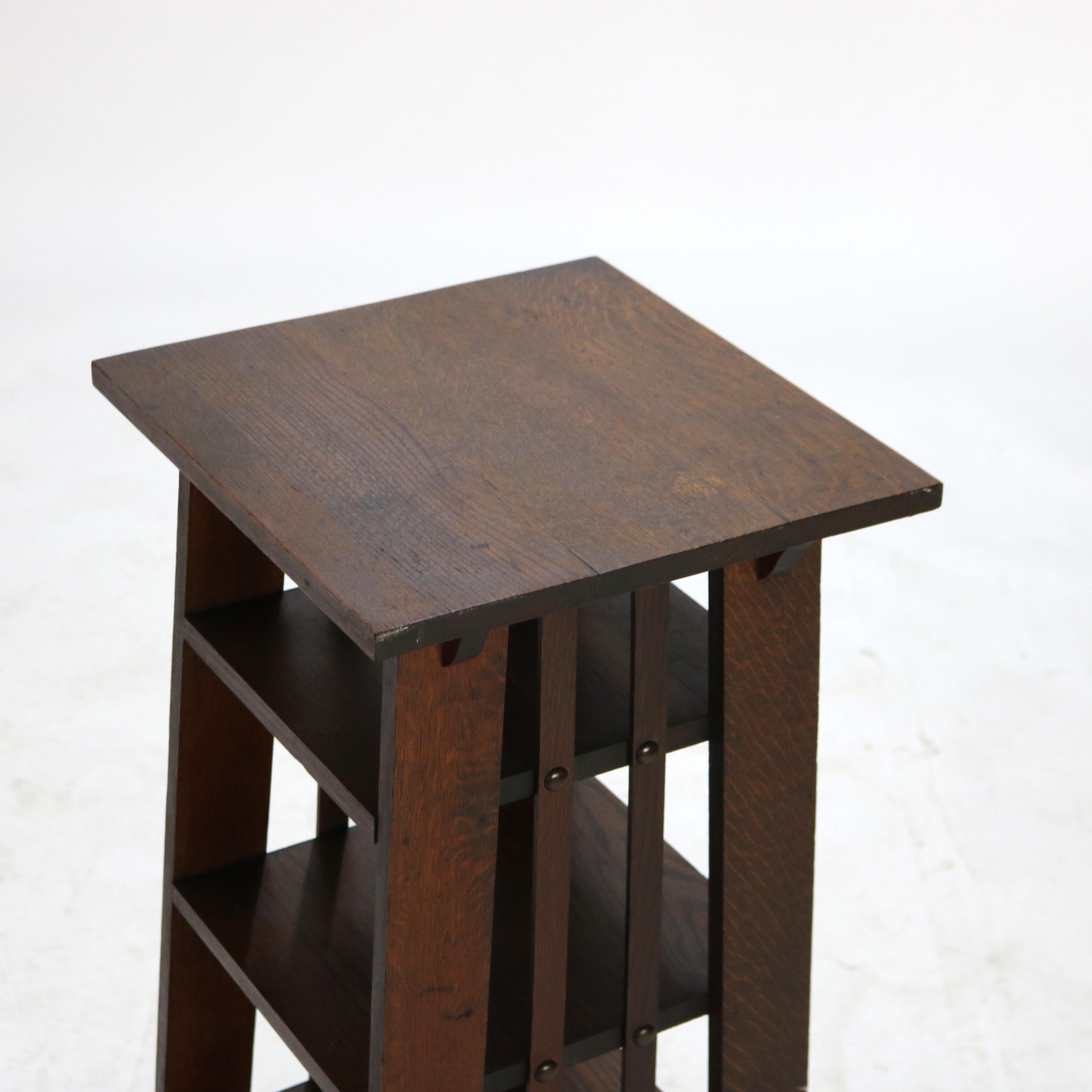 Antiguo revistero Escuela Stickley Arts & Crafts Mission Arts & Crafts C1920 siglo XX en venta