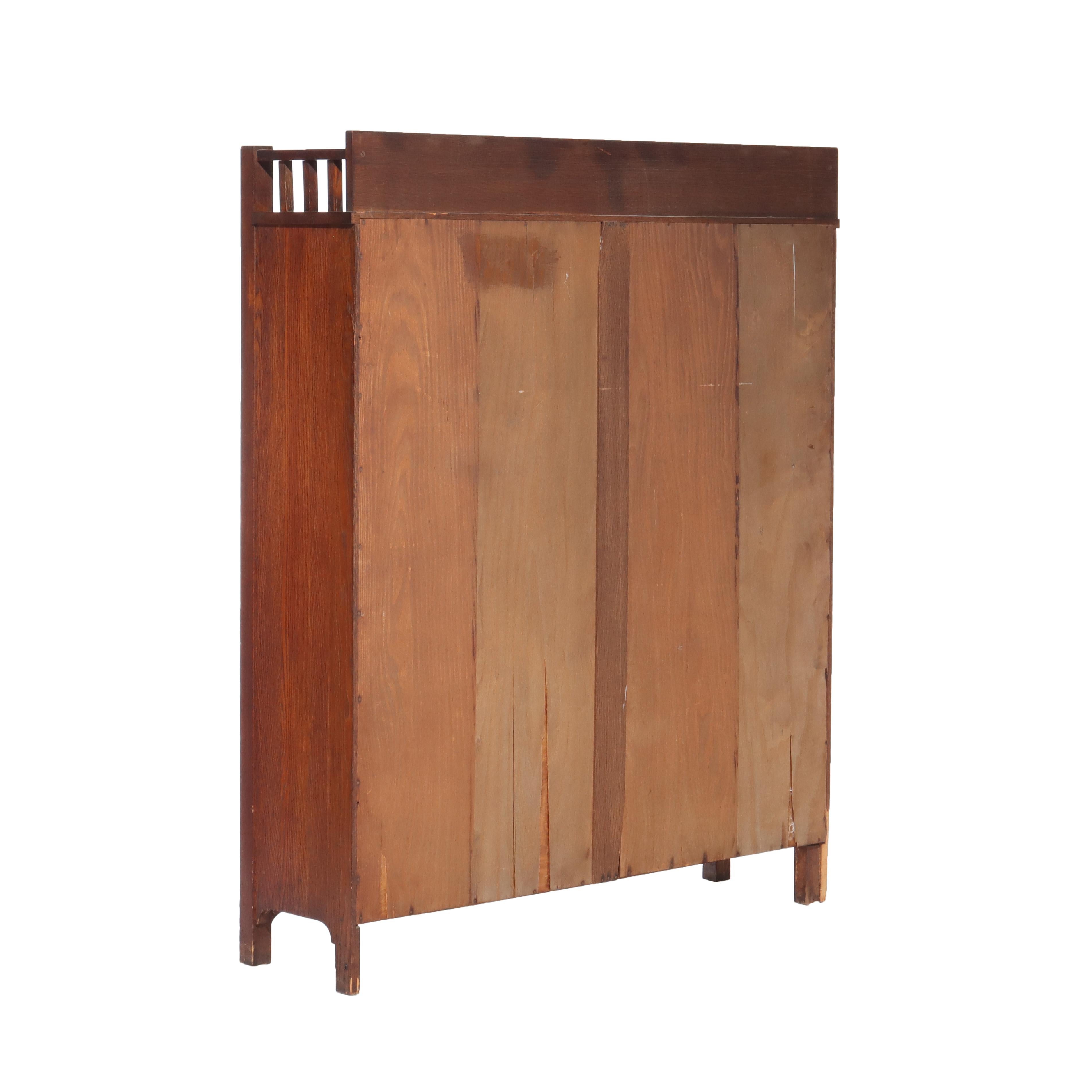 Ancienne bibliothèque Stickley School en Oak Oak à 2 portes avec verre au plomb v1920 en vente 4